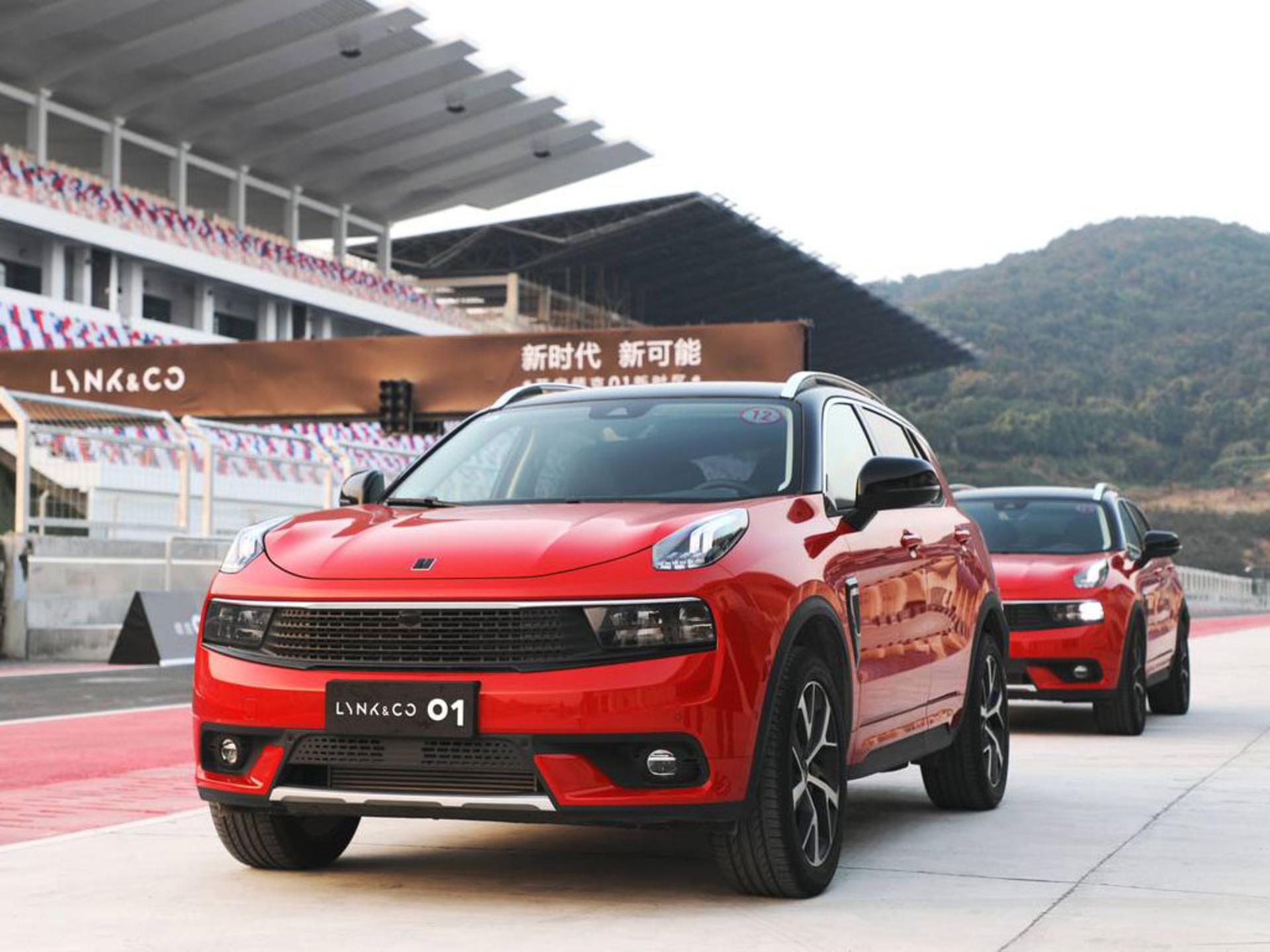 Lynk-Co-01-1