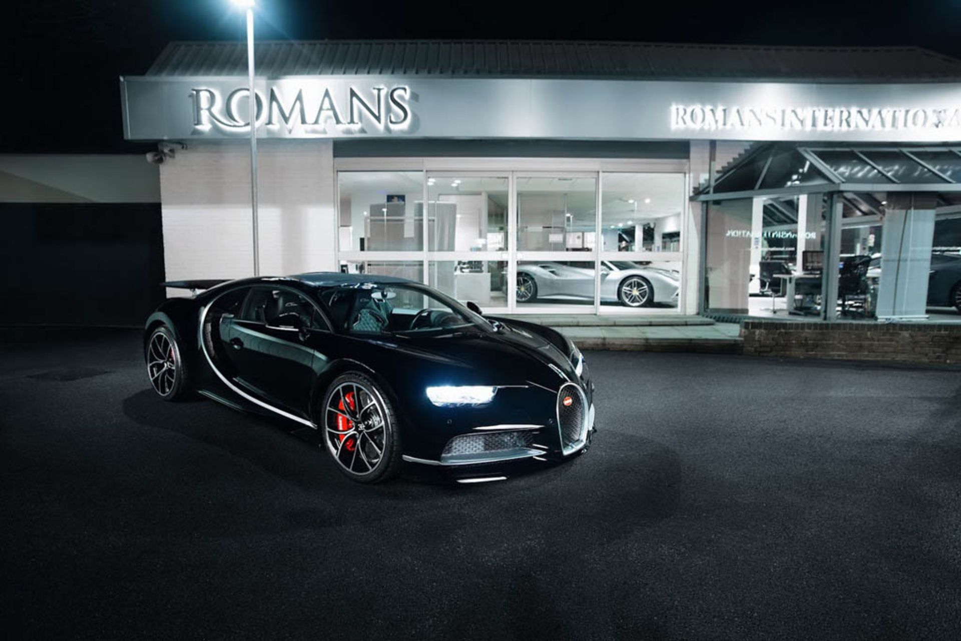 bugatti-chiron-uk-used-1m-profit-1