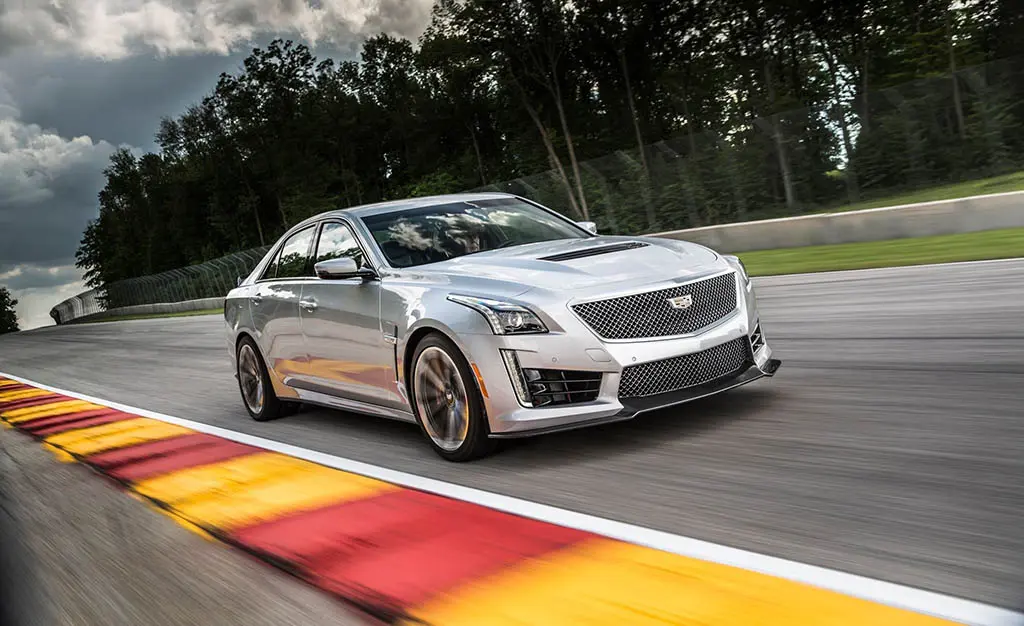 2016-Cadillac-CTS-V-101