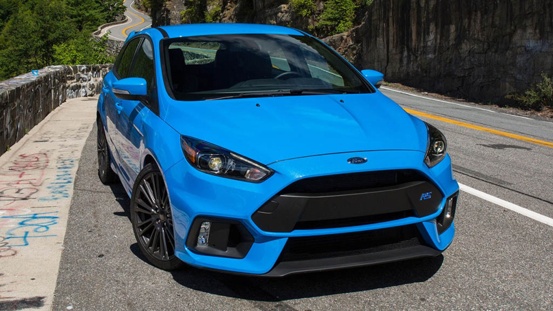 2016-ford-focus-rs-first-drive