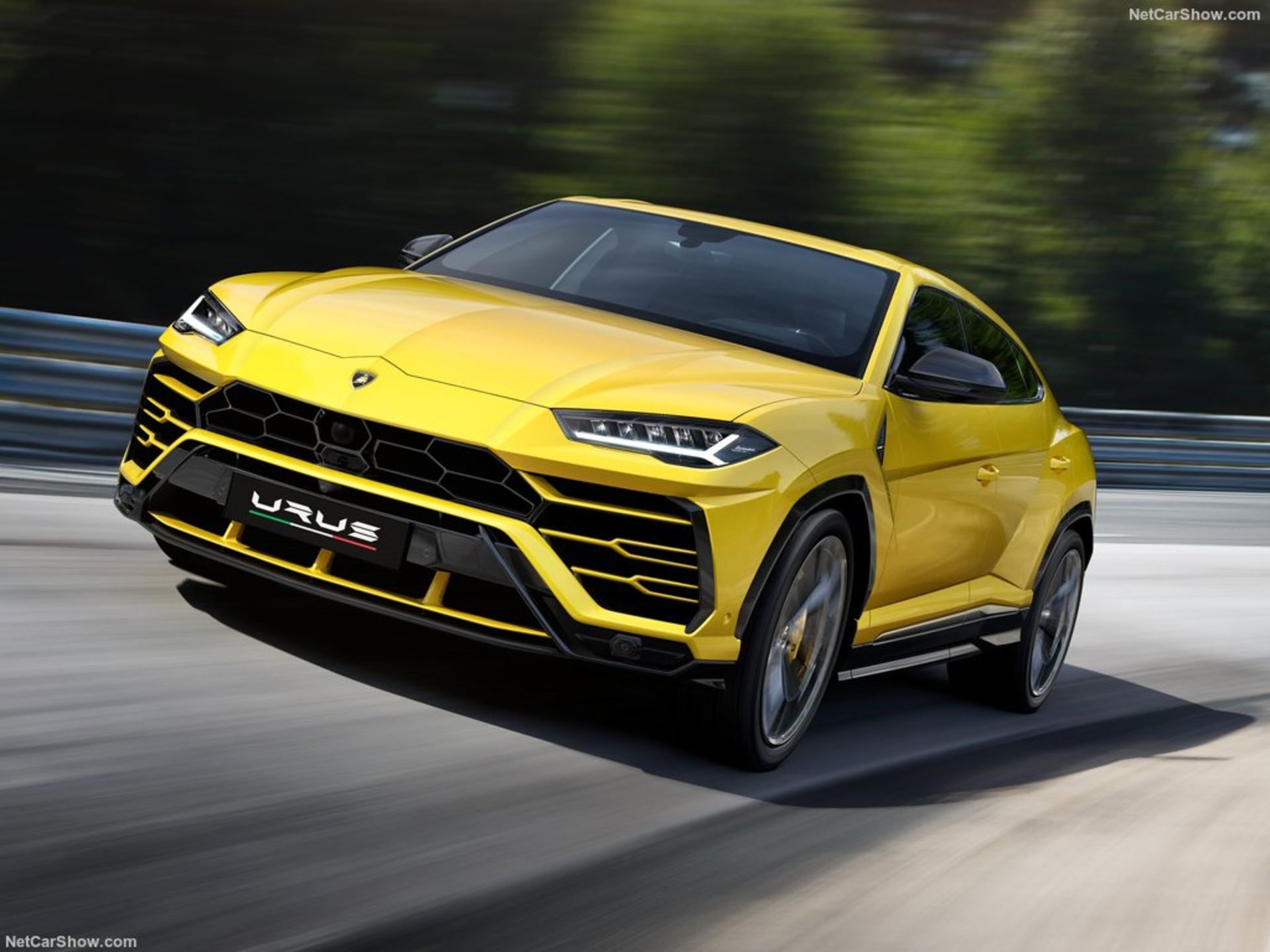 Lamborghini-Urus-2019-1024-03