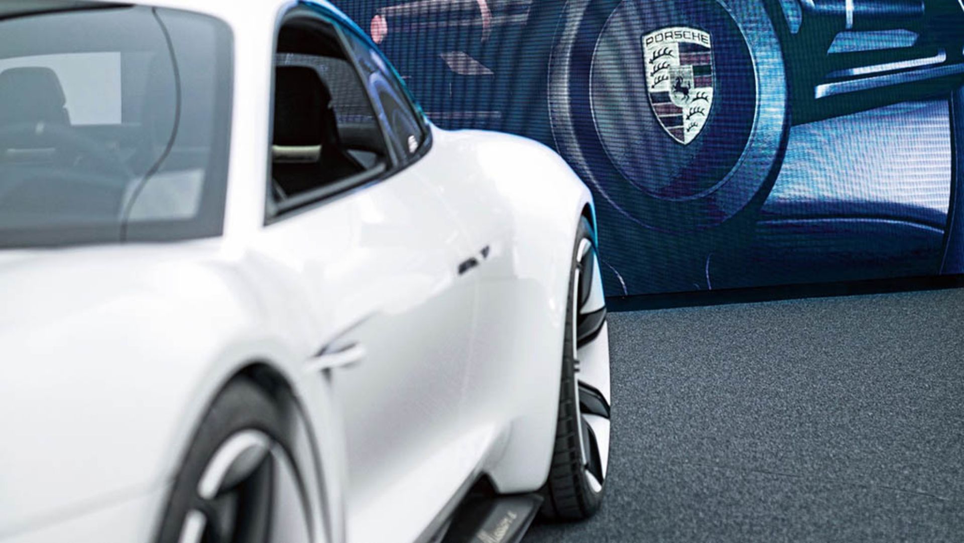 Porsche-Design-4