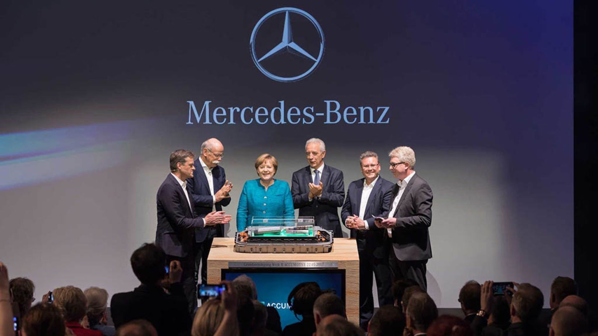 daimler-ag-mercedes-executives