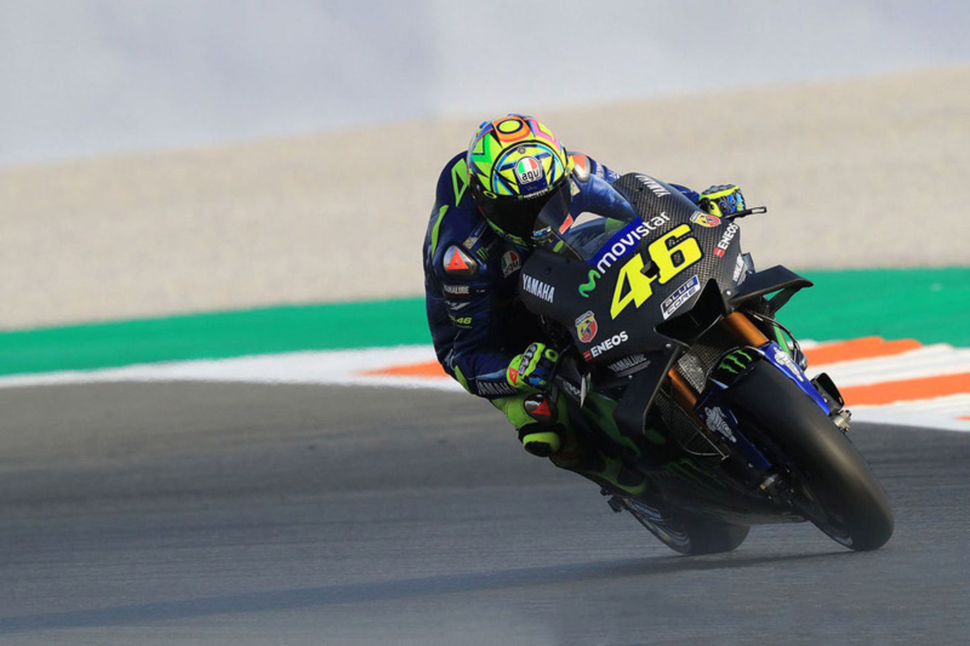 motogp-valencia-november-testing-2017-valentino-rossi-yamaha-factory-racing