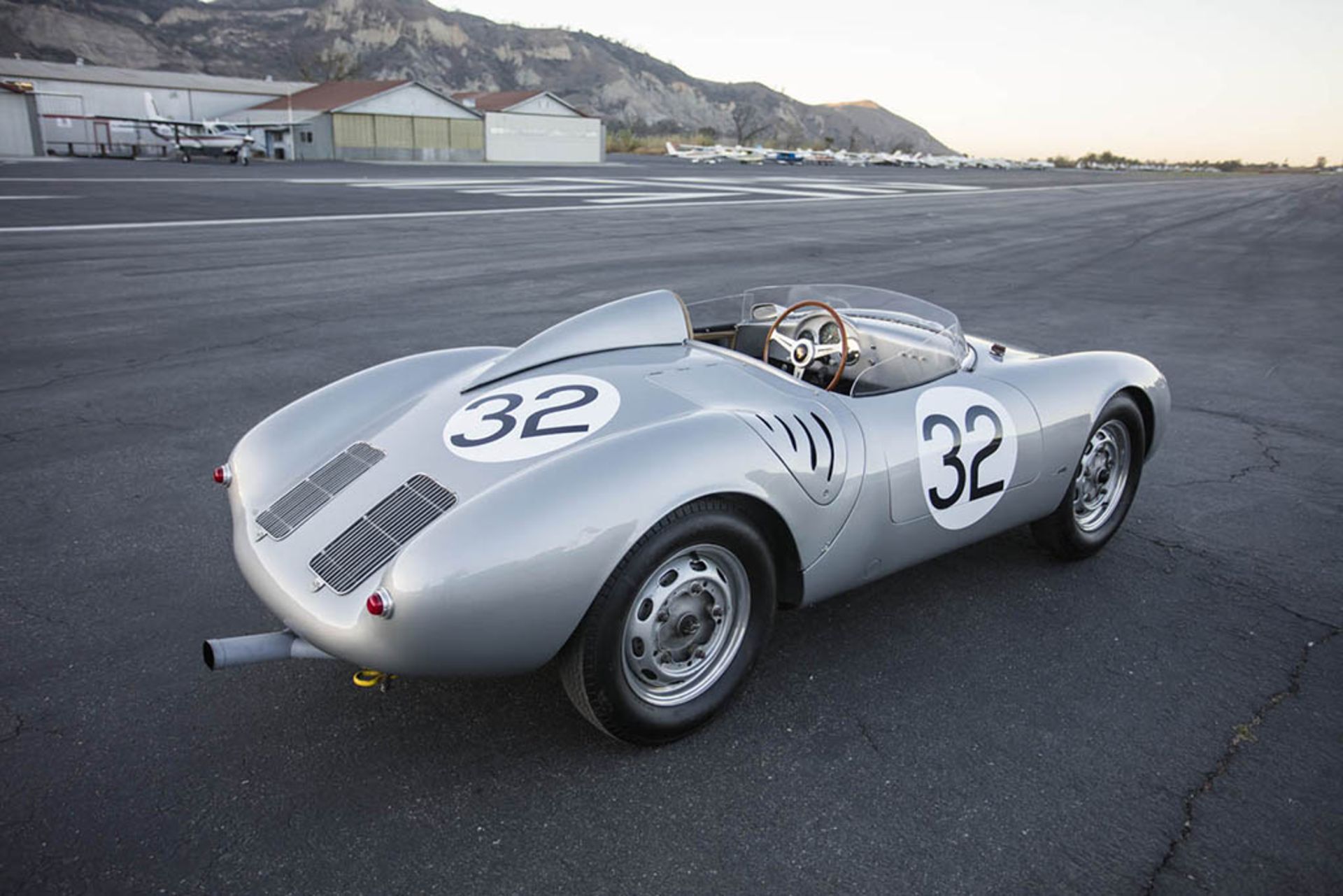 1958-Porsche-550A-Spyder-04
