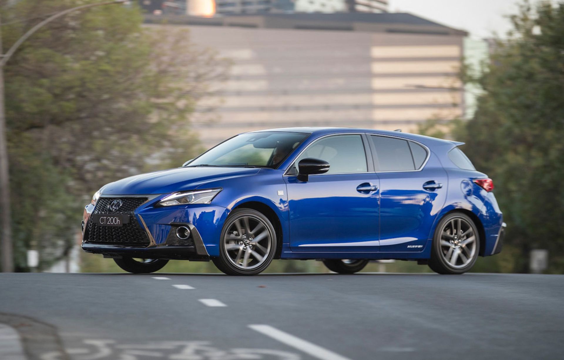 2018-Lexus-CT-200h-F-Sport