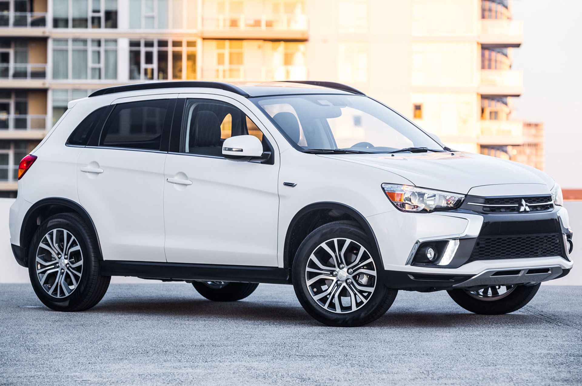 2018-Mitsubishi-Outlander-Sport