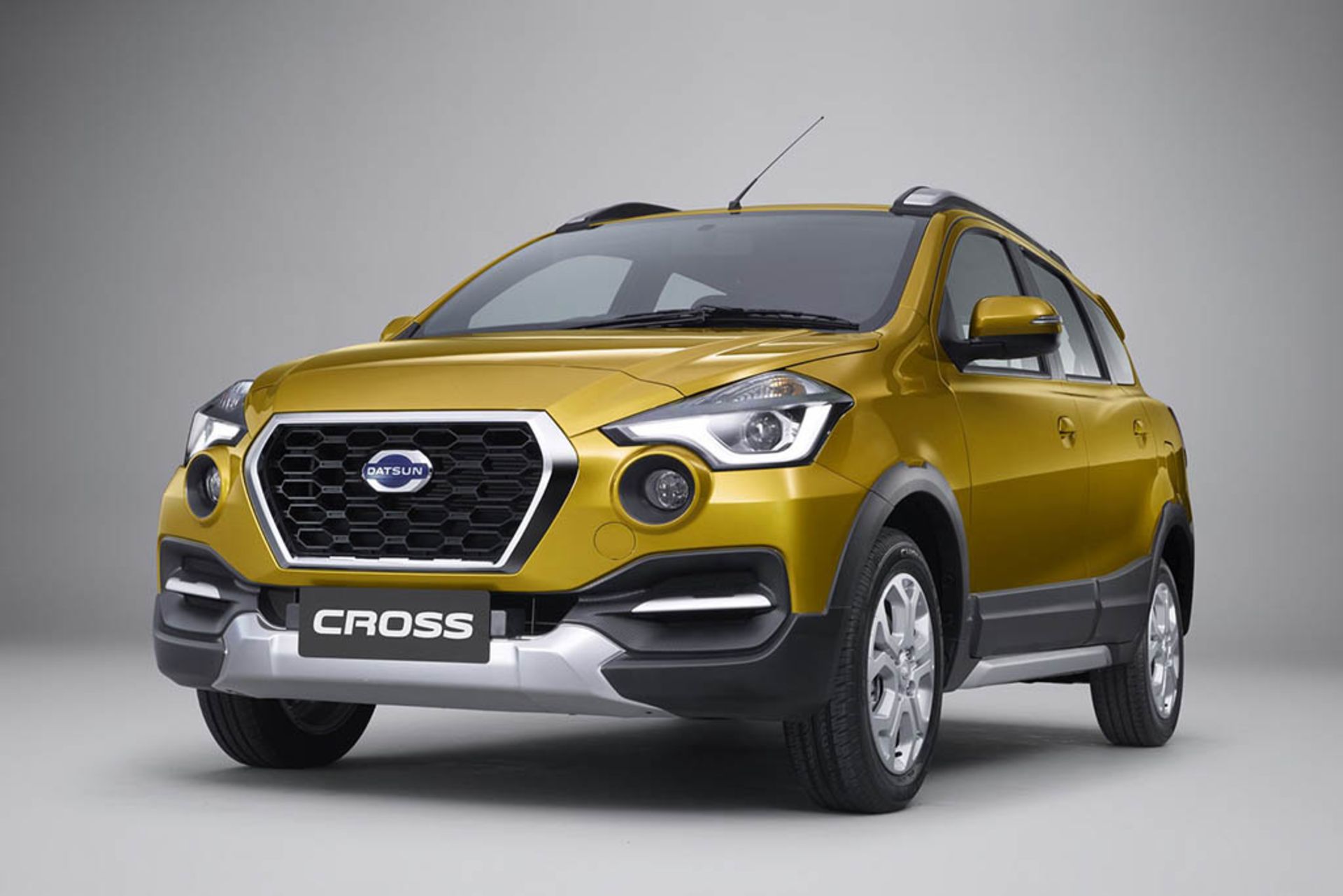 Datsun-Cross-1