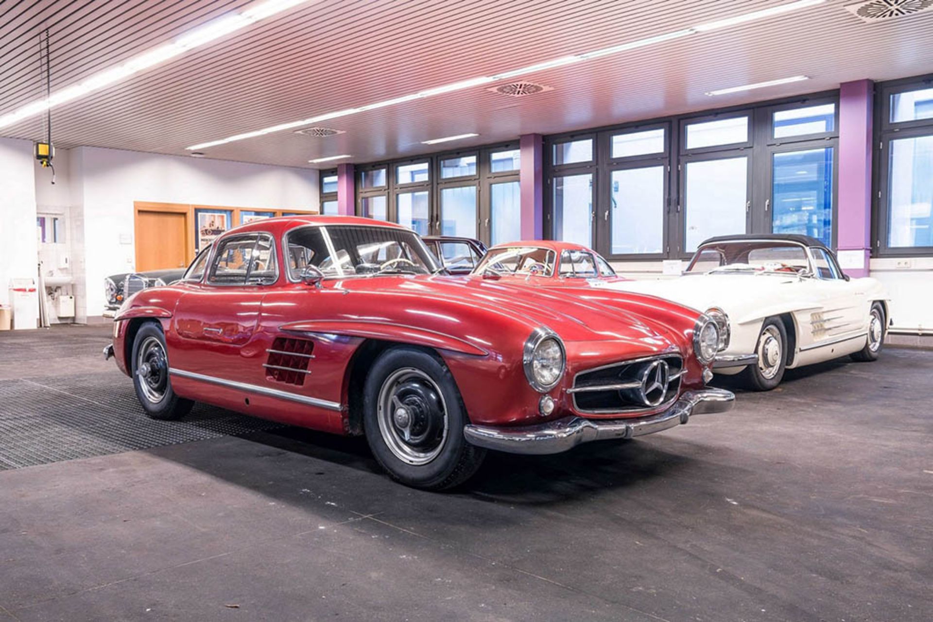 Mercedes-300-SL-1