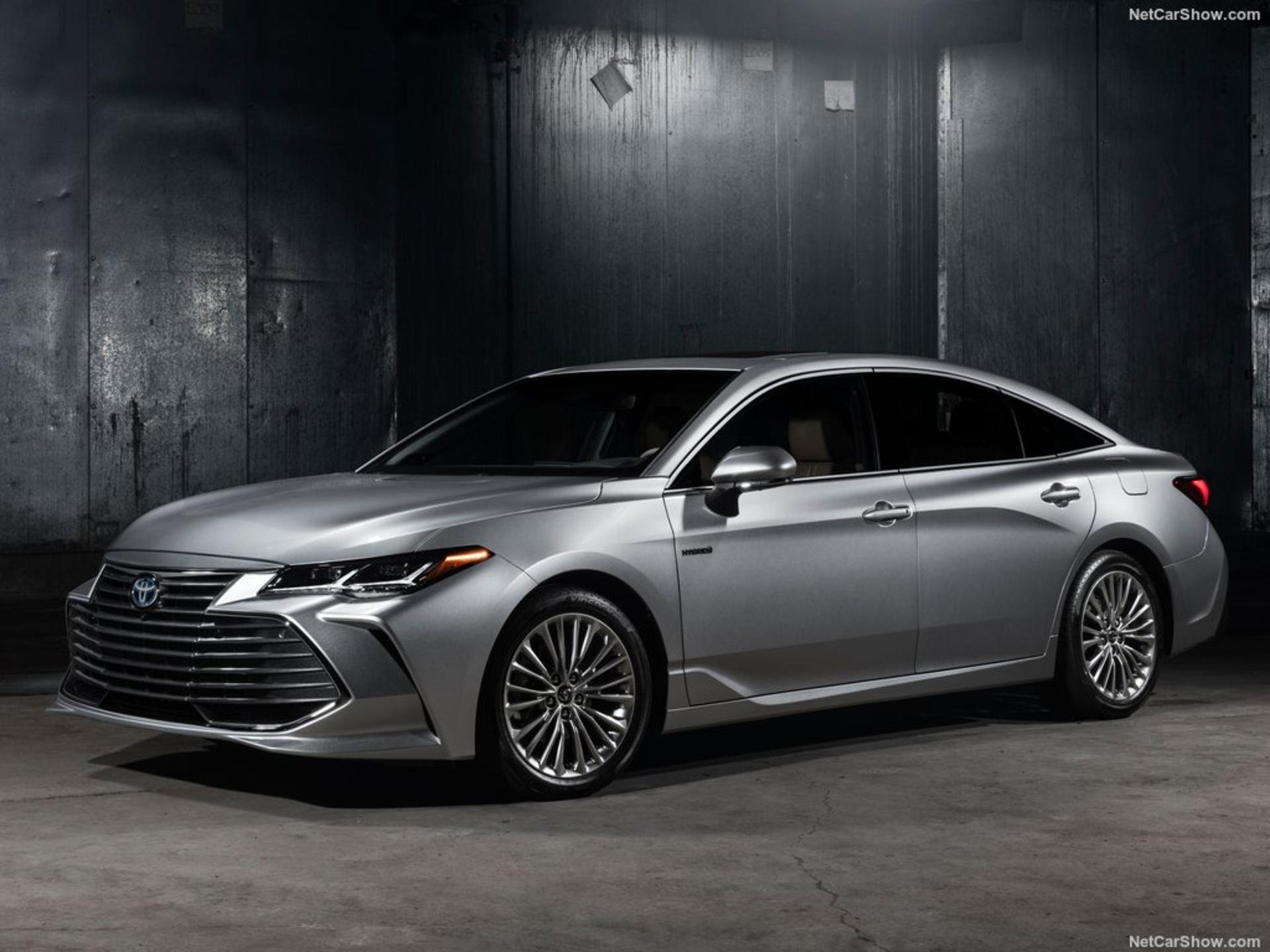 Toyota-Avalon-2019-1024-02