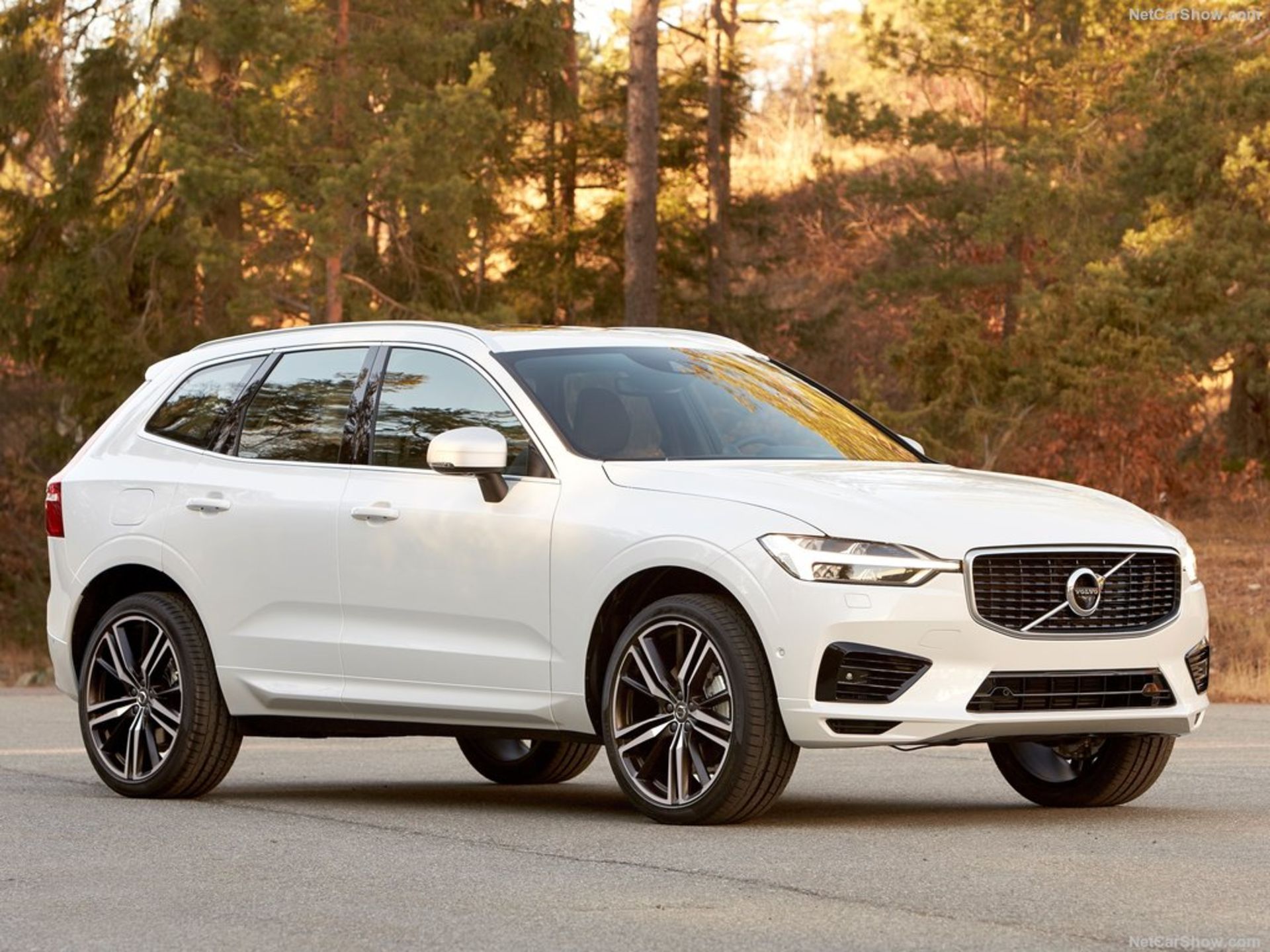 Volvo-XC60-1