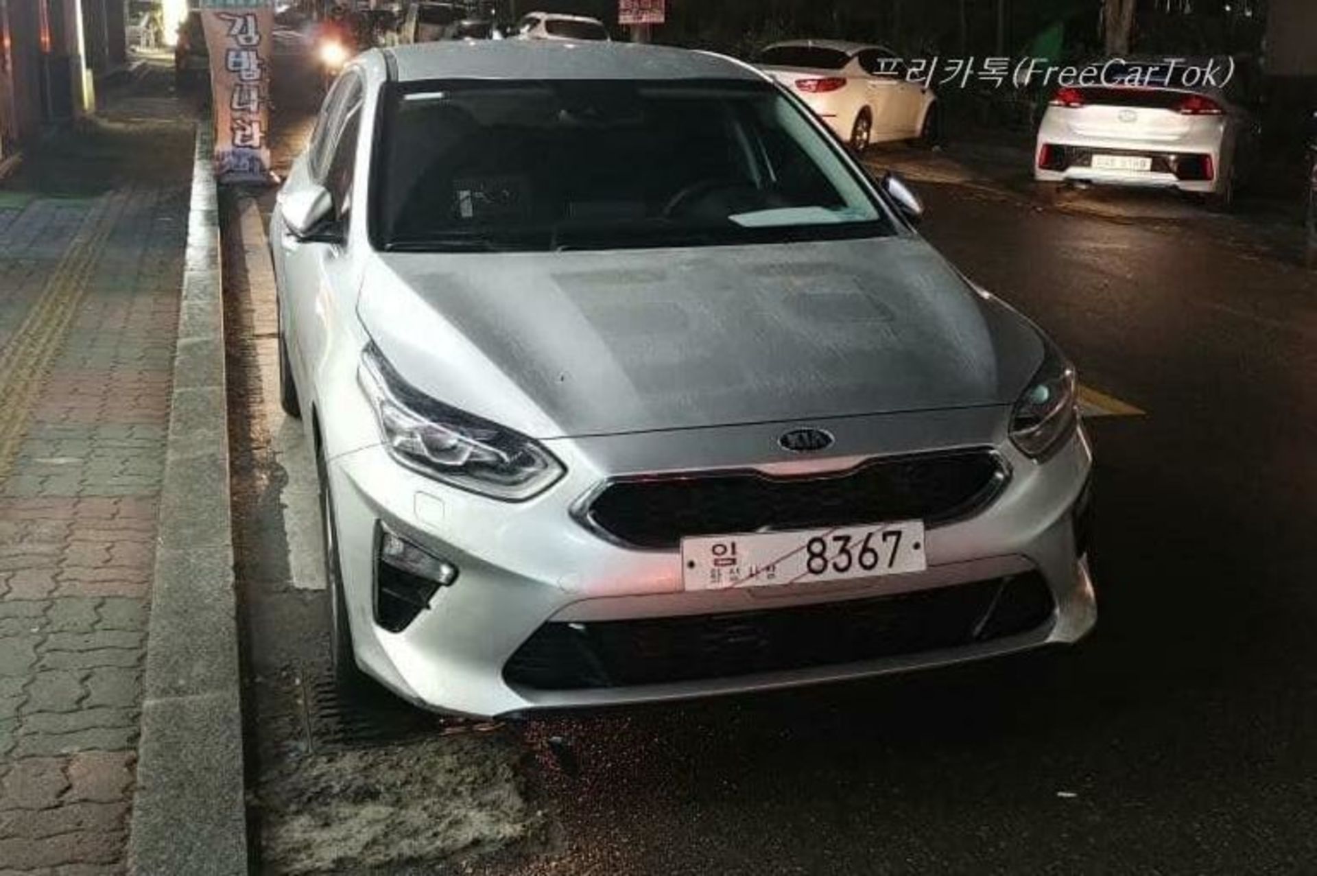 kia-ceed-2018-uncamouflaged-3