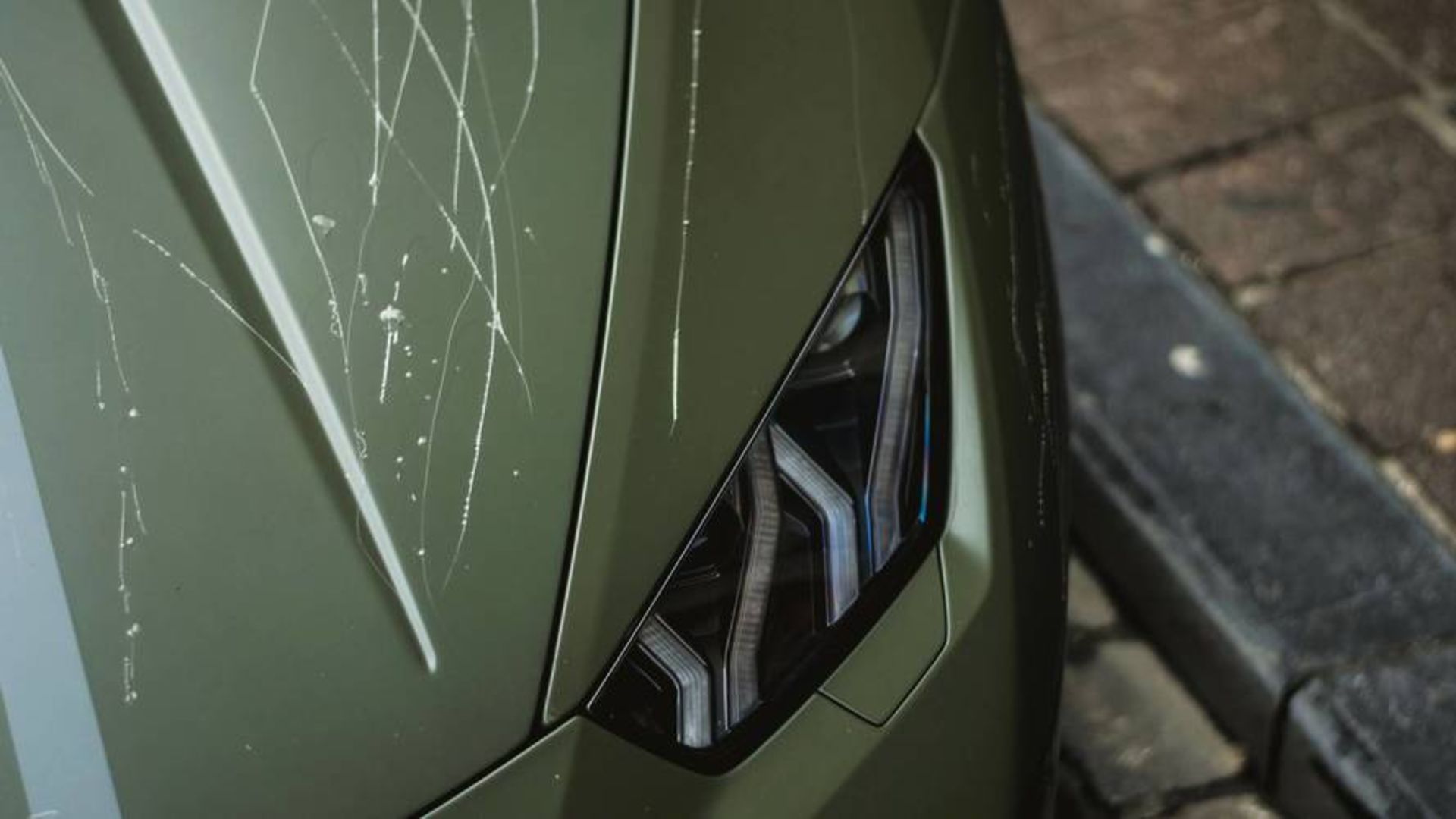 someone-keyed-this-rare-lamborghini-huracan-avio-vandalized