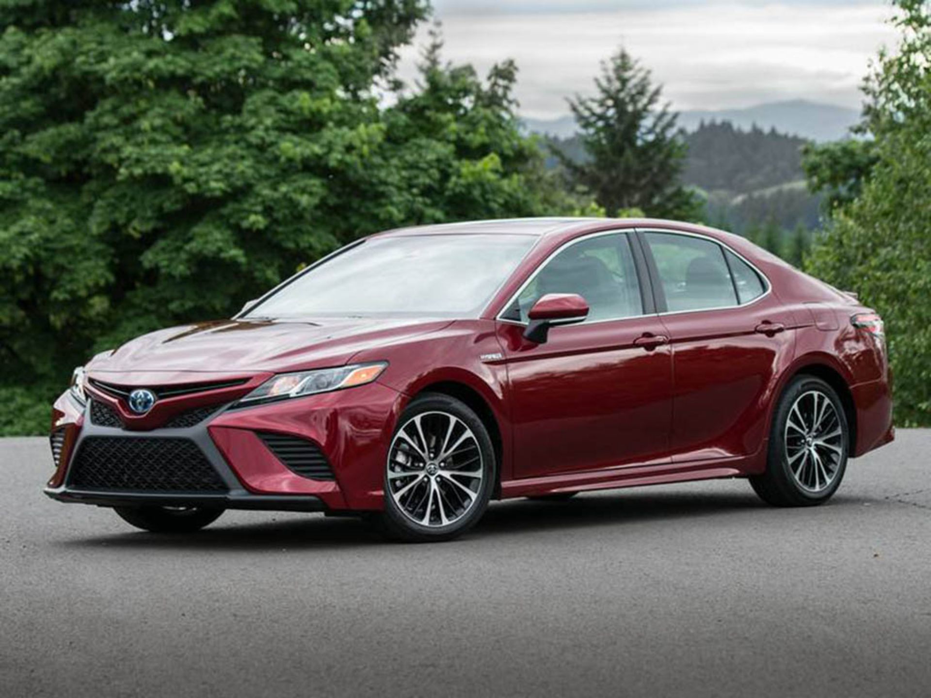 toyota-camry-2018