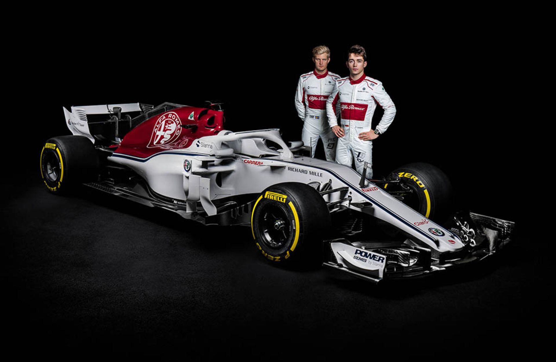 180220_Alfa_Romeo_Hero_Drivers_front_3_4-copy