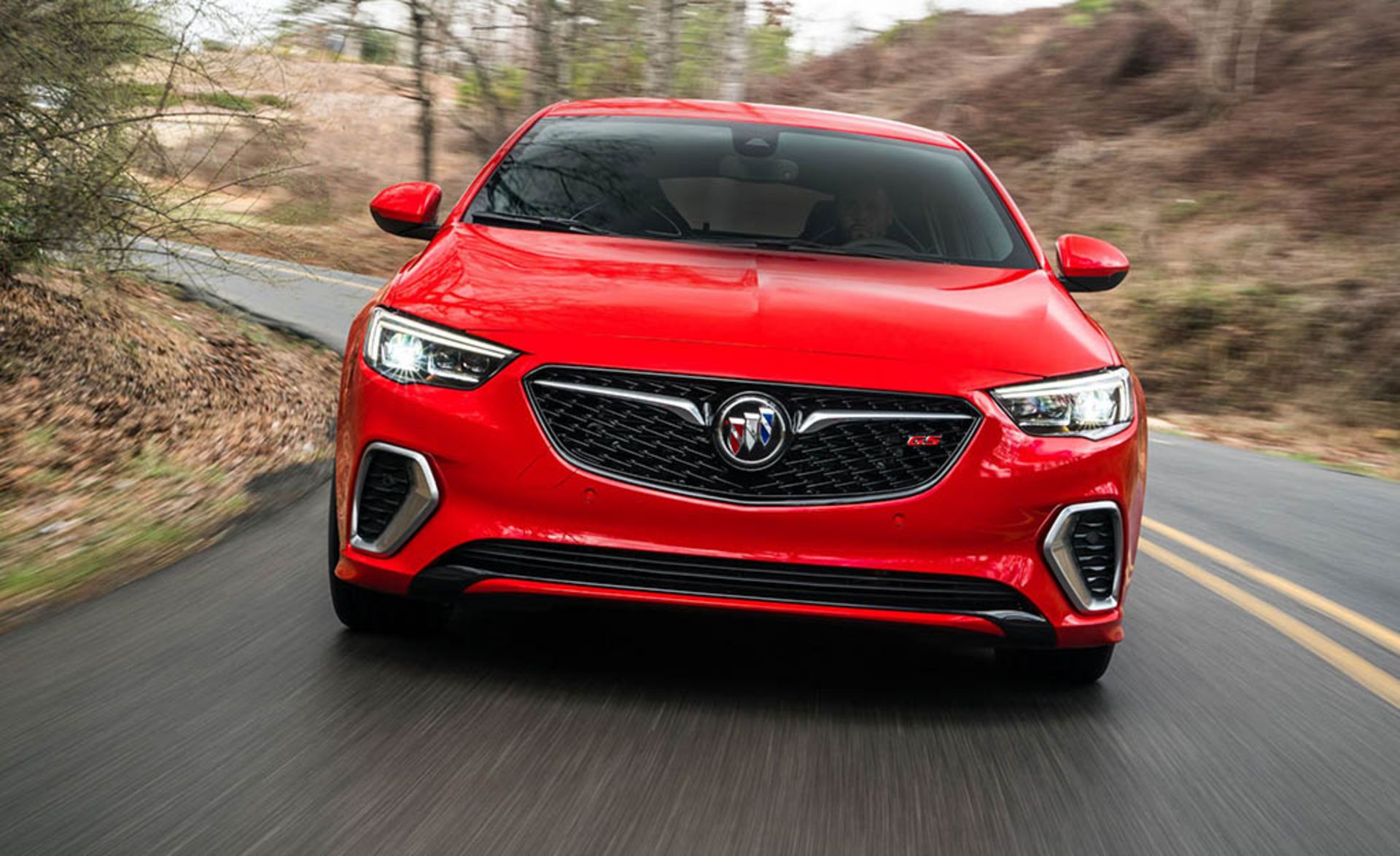2018-Buick-Regal-GS-105