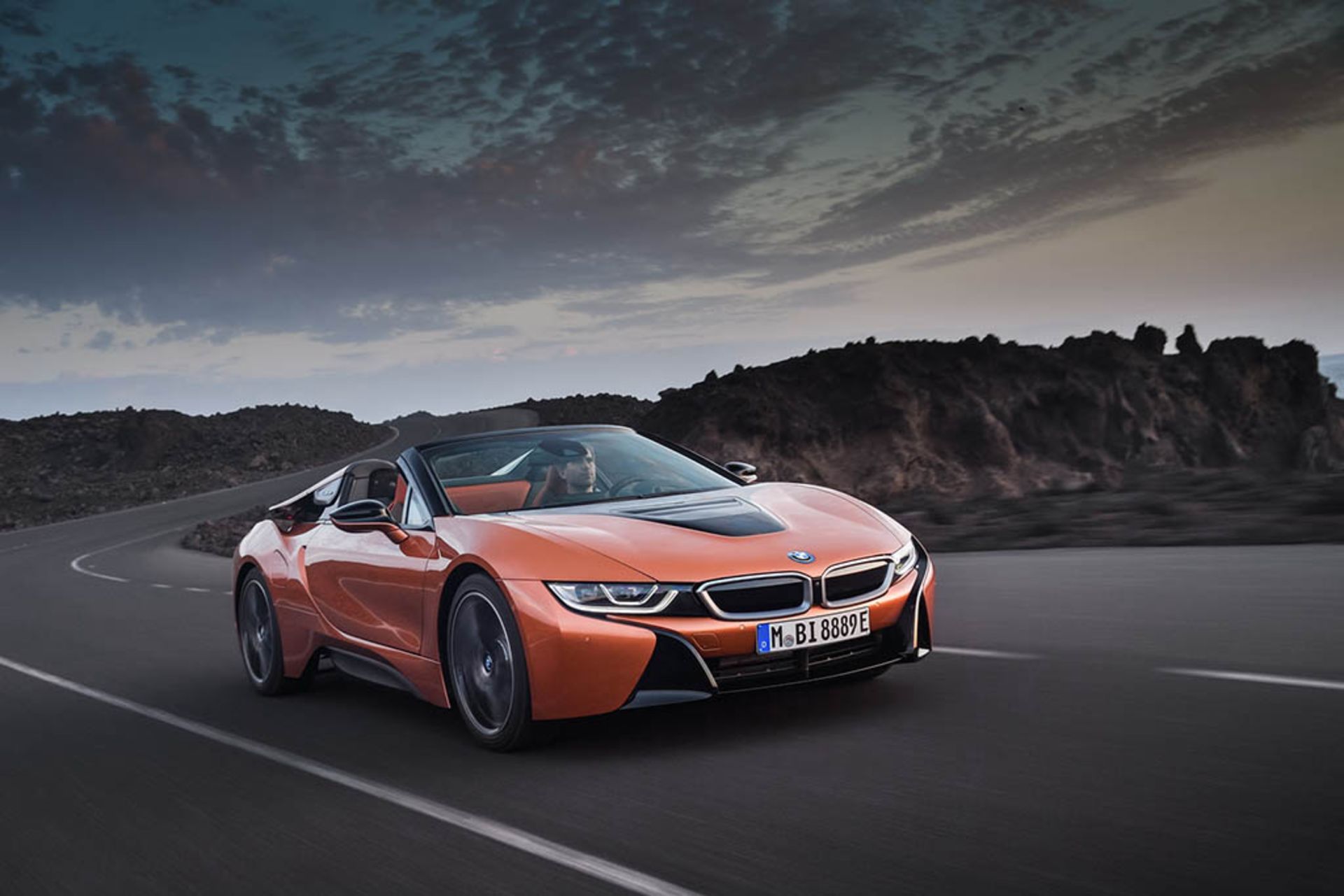 2018-bmw-i8-roadster-7