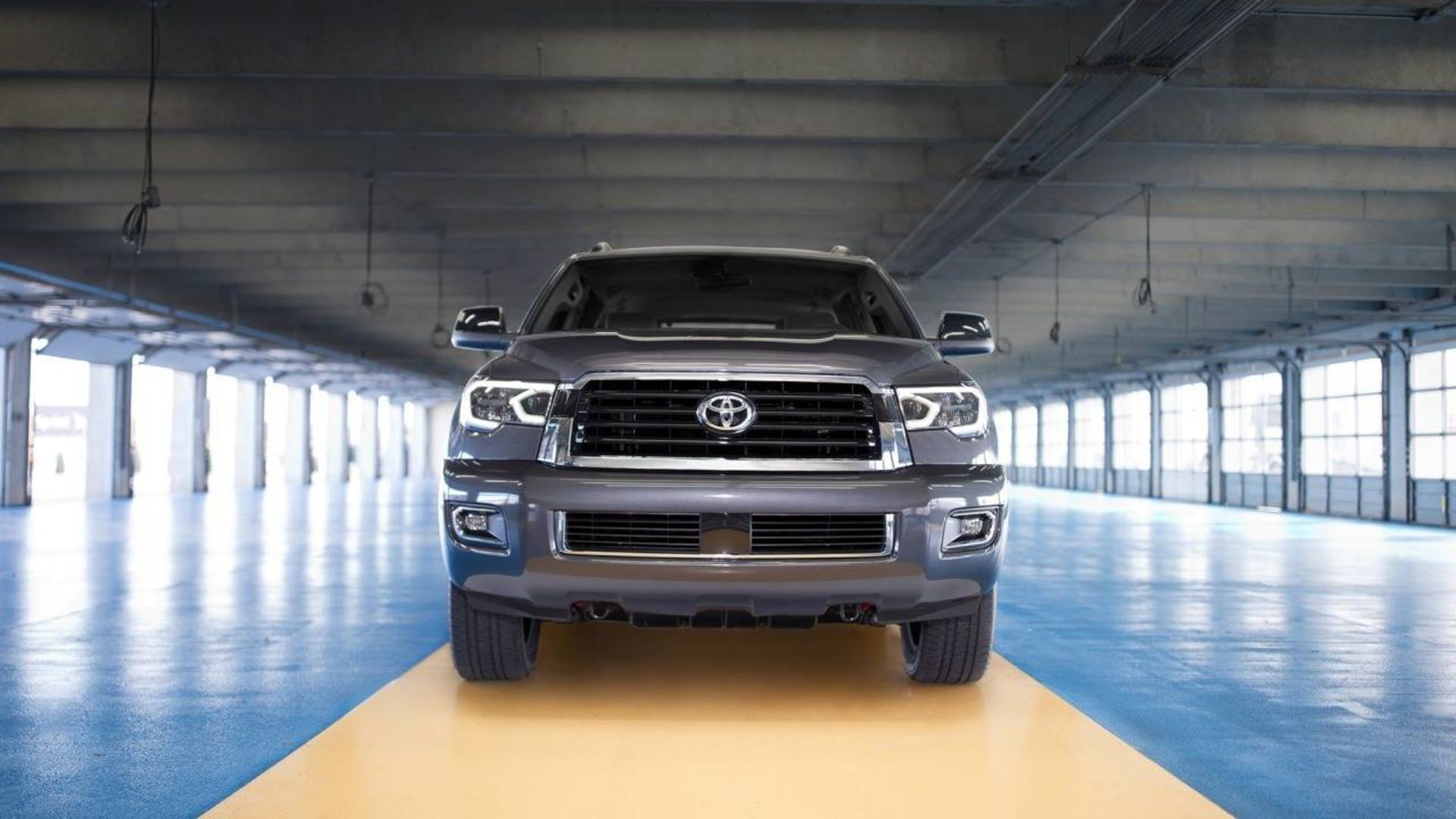 2018_toyota_sequoia_LIFE1