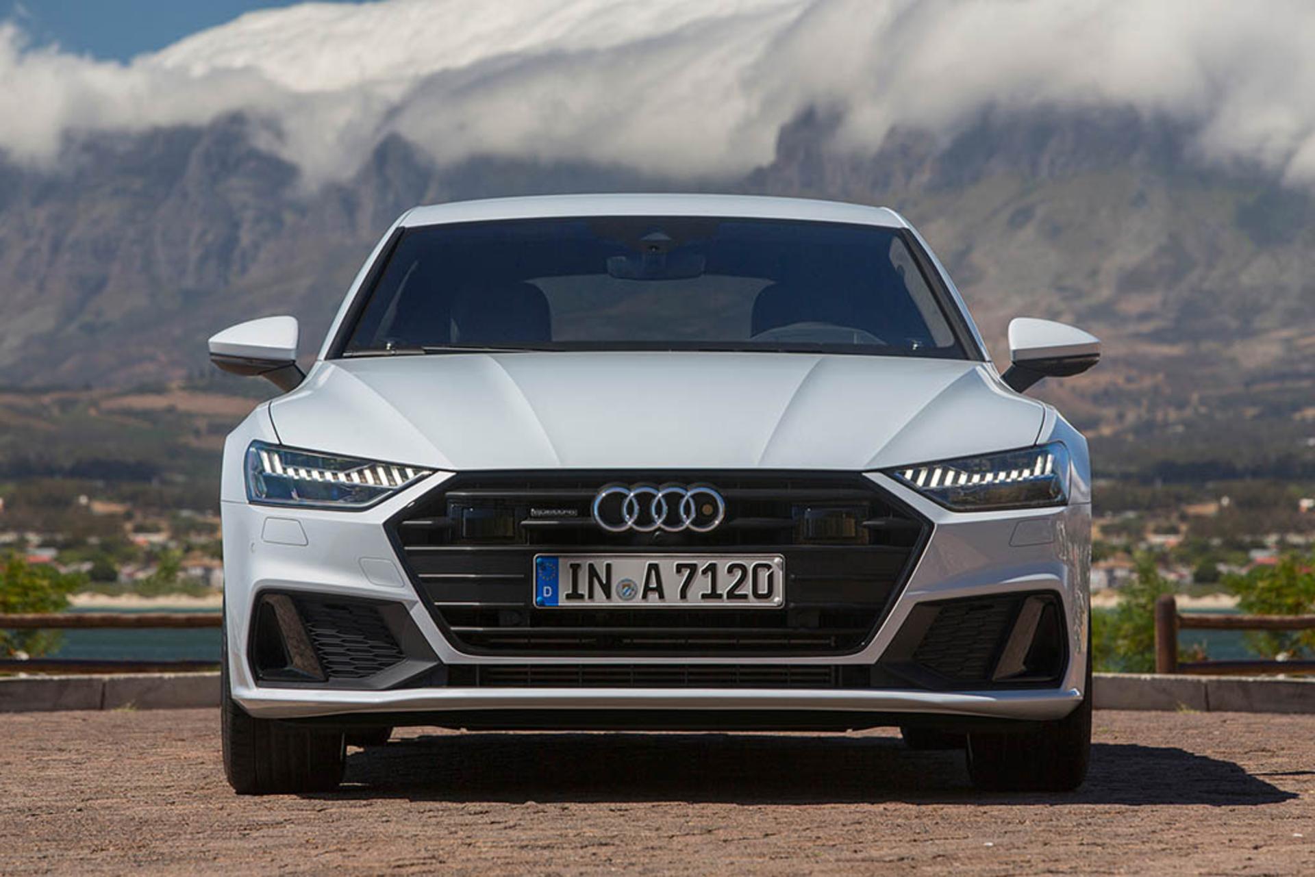 2019-Audi-A7-front-06