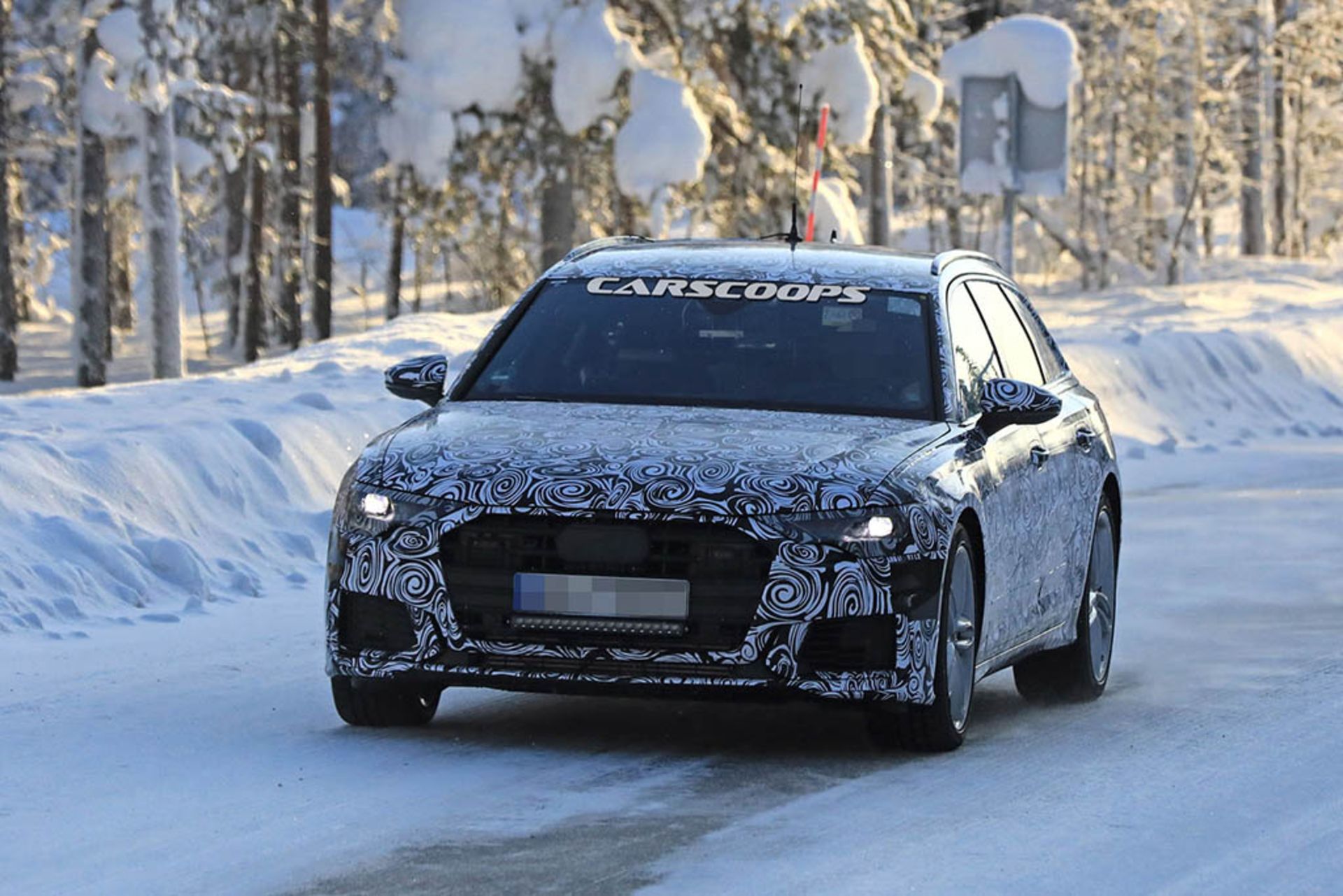 Audi-S6-Avant-01