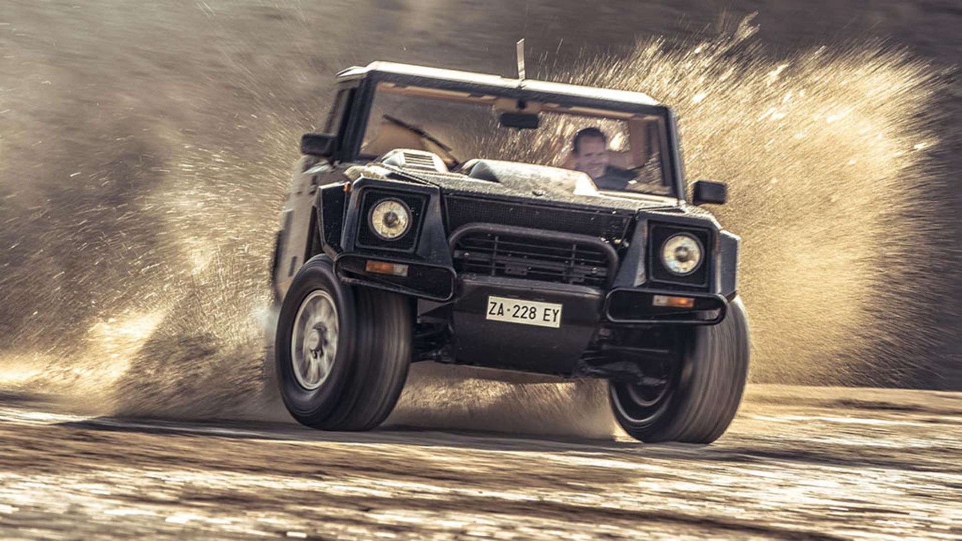 Lamborghini LM002 03