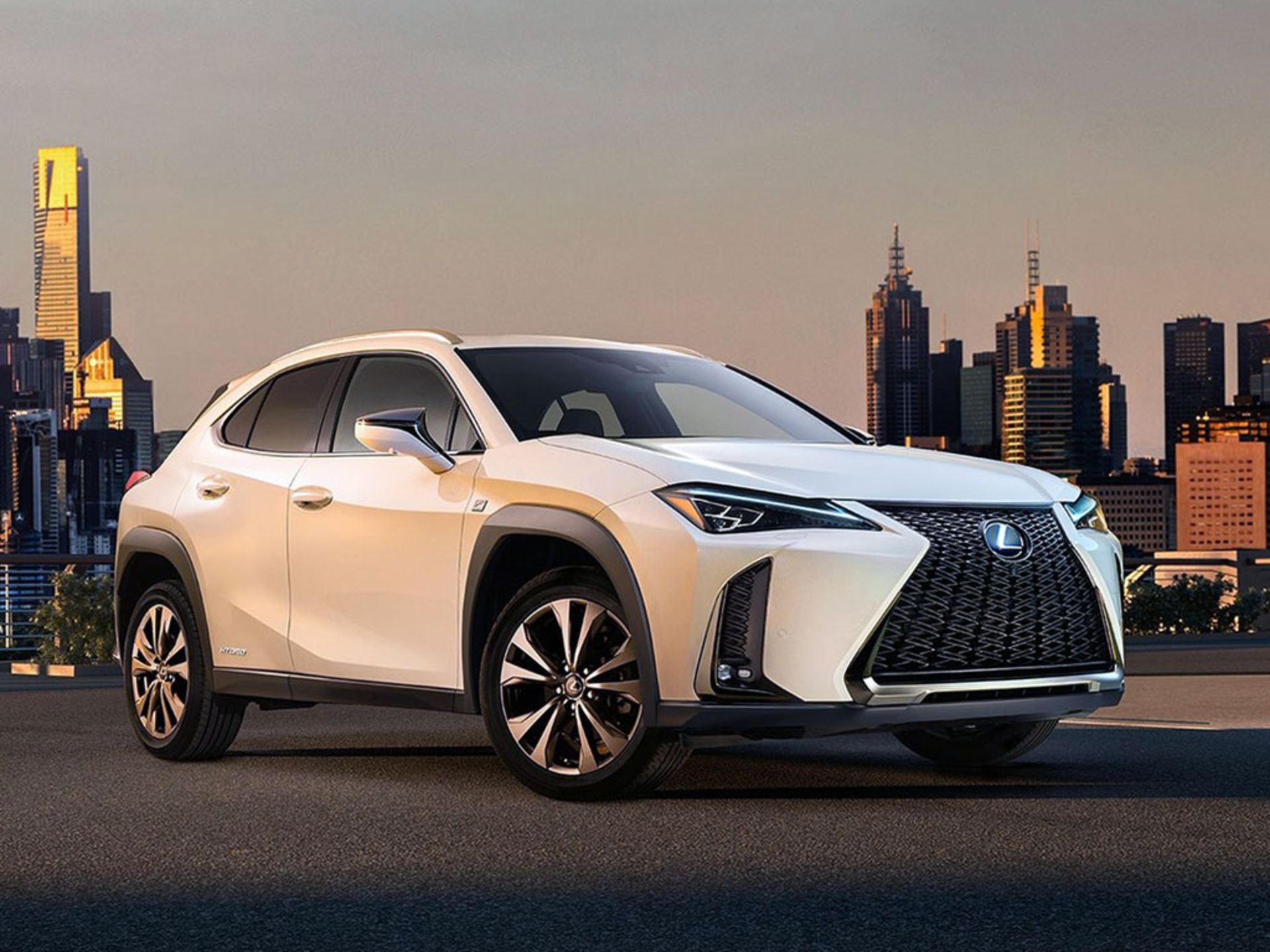 Lexus-UX-1
