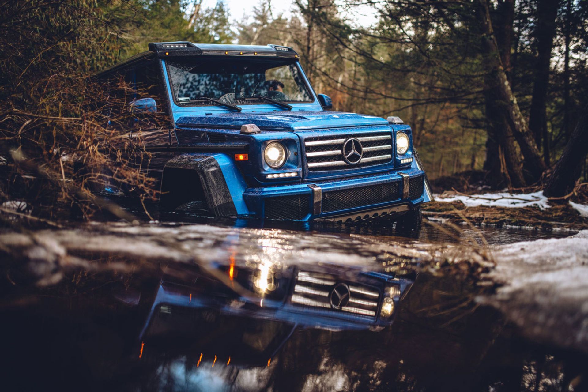Mercedes-Benz-G550-4x4²-12