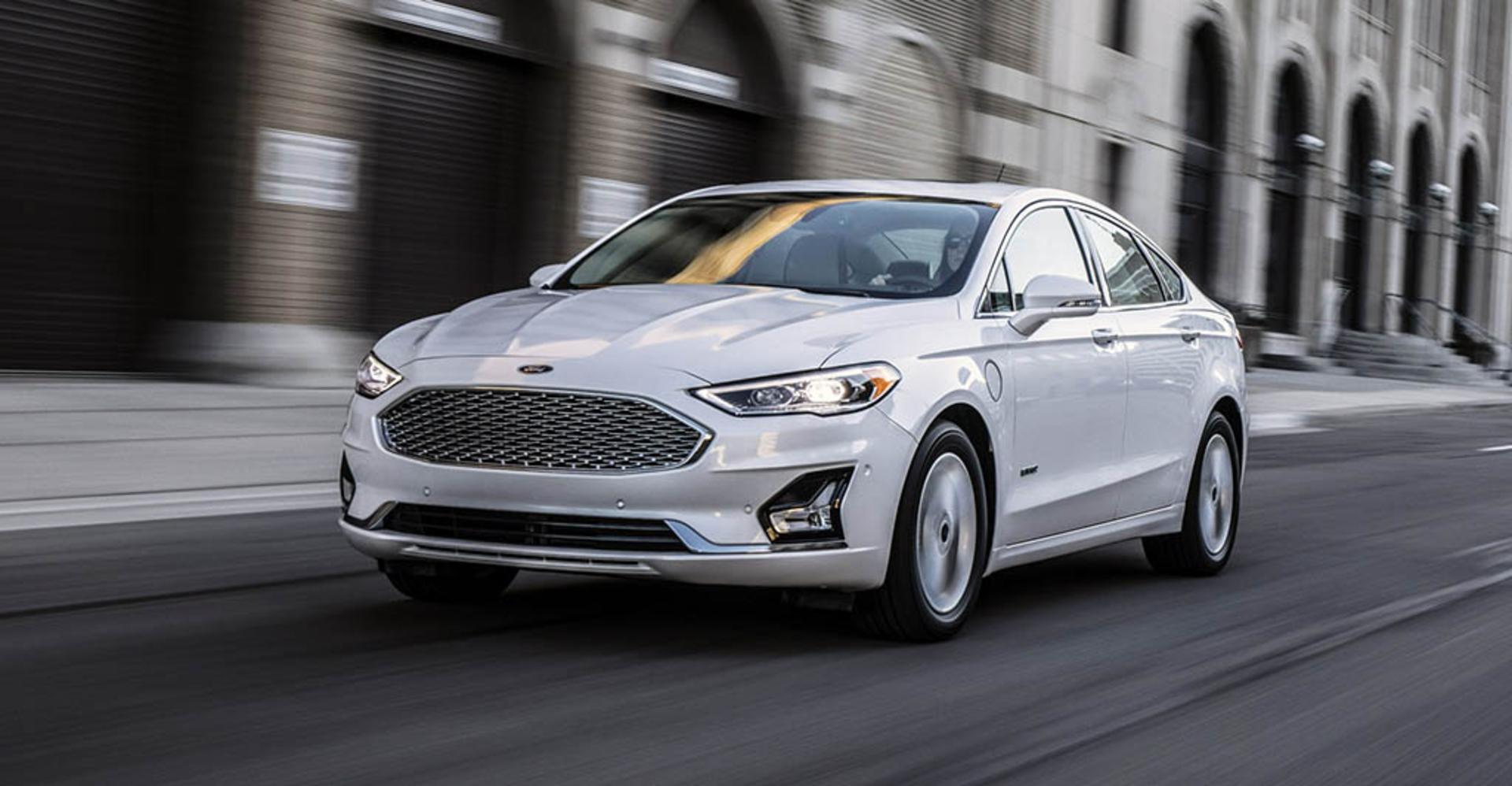 2019-Ford-Fusion-2