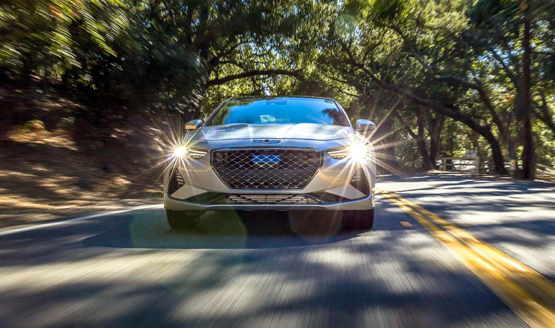 2019-genesis-g70-usa-debut-ny-22