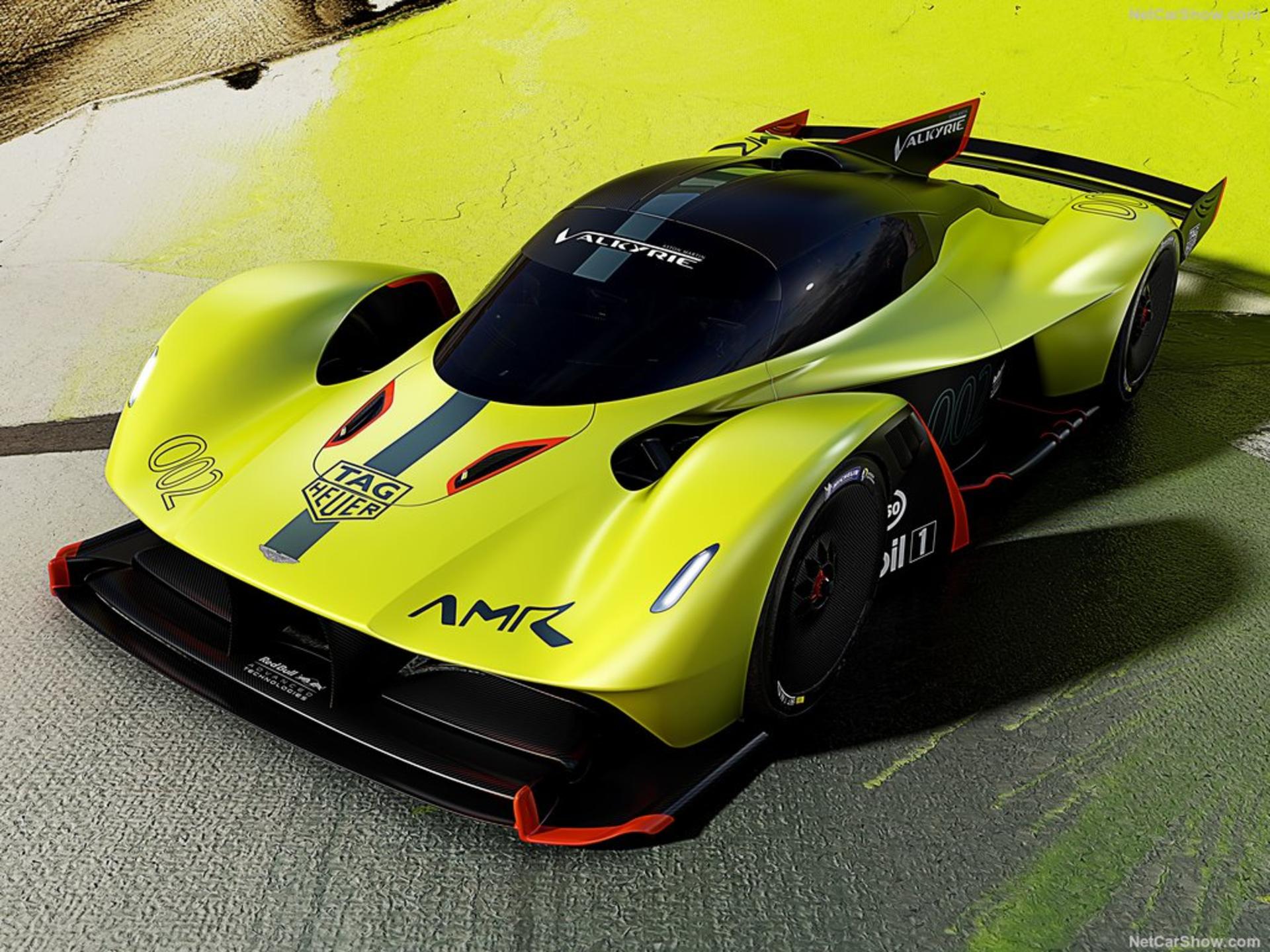 Aston_Martin-Valkyrie_AMR_Pro-2020-1024-01