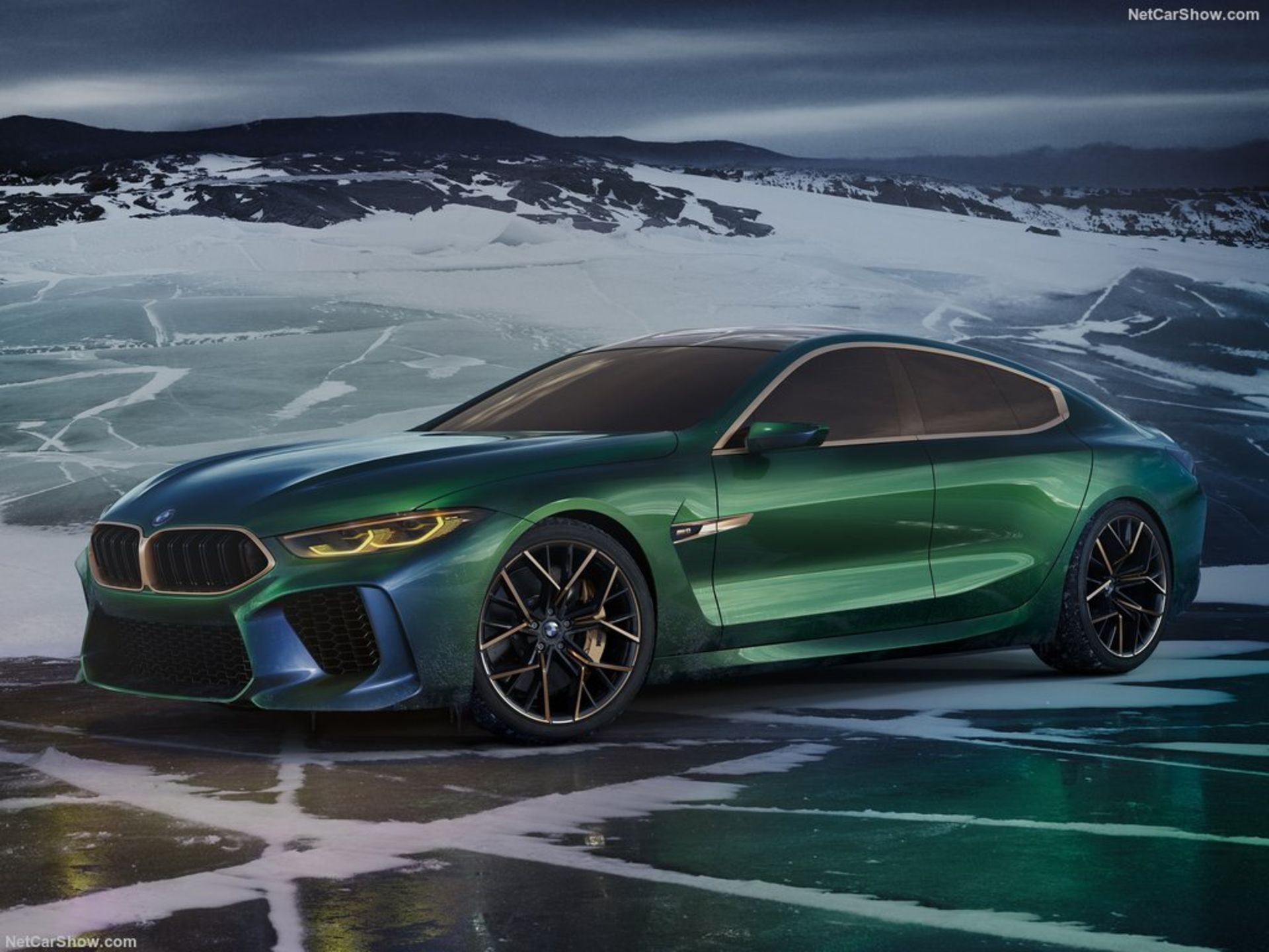 BMW-M8_Gran_Coupe_Concept-2018-1024-01
