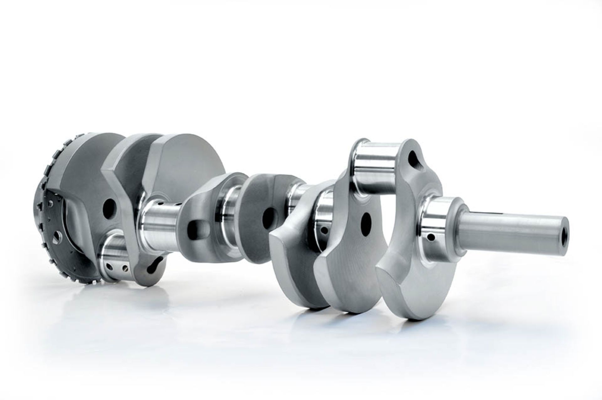 Flat-plane-crankshafts