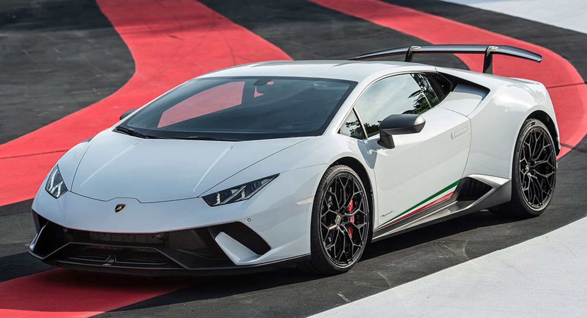 Lamborghini-Huracan_Performante