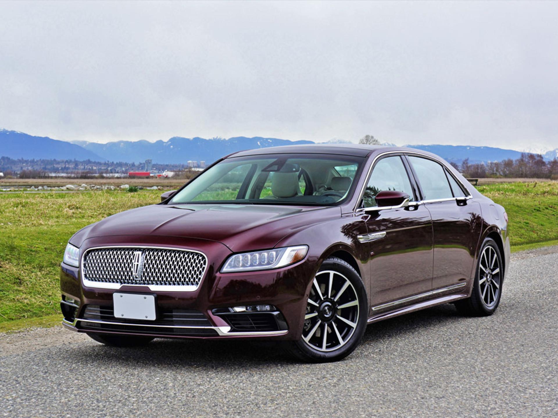 Lincoln-Continental-2