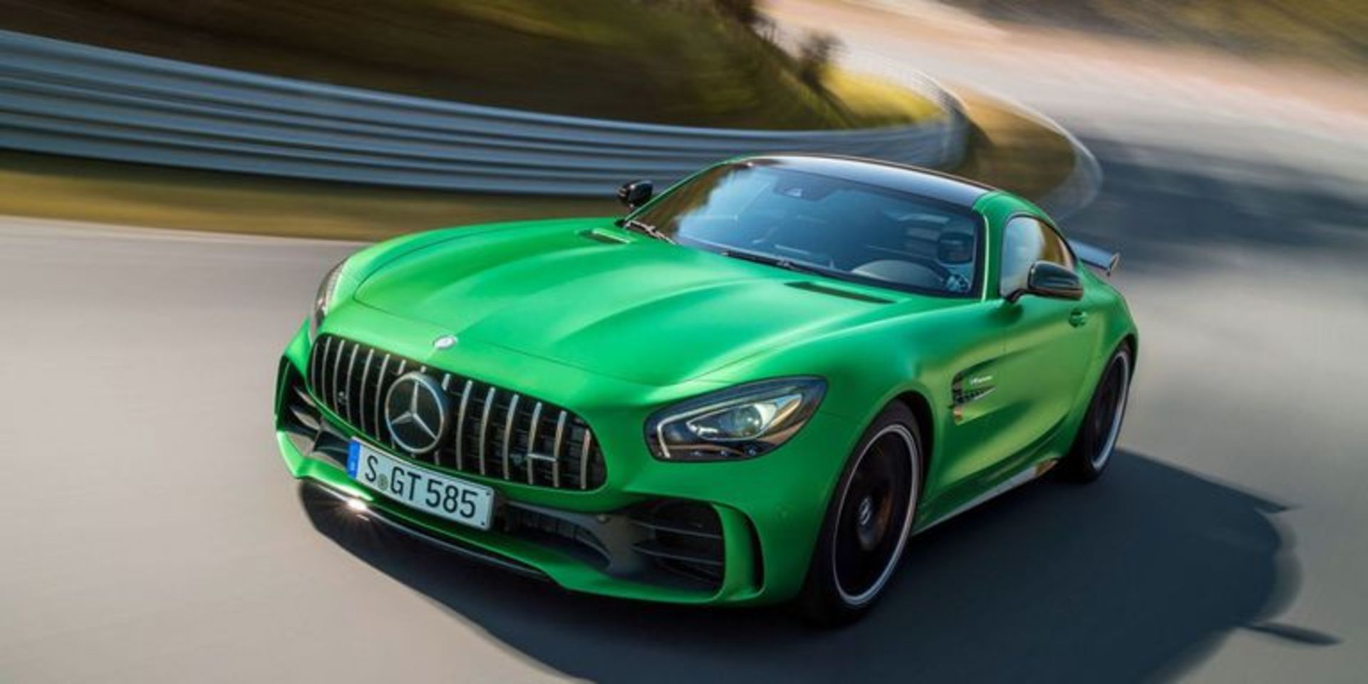 Mercedes-AMG GT R Black