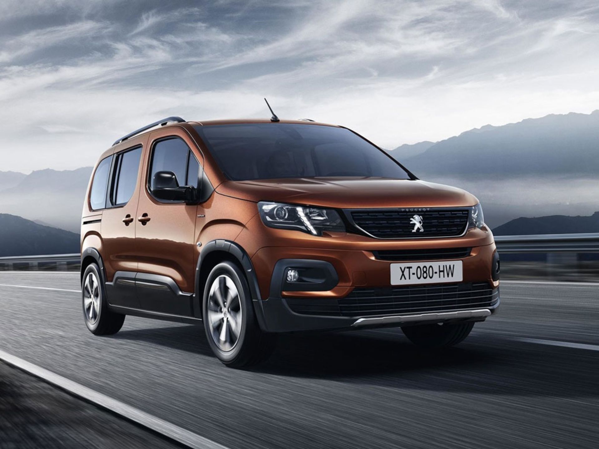 Peugeot-Rifter-2019-3