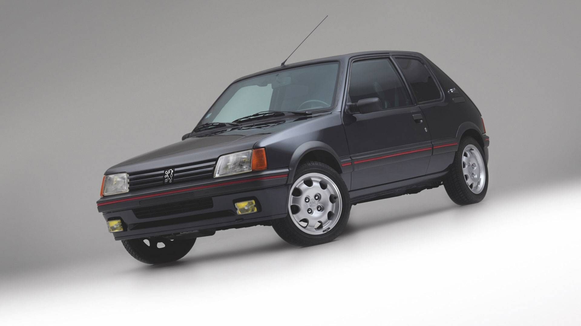 armored-peugeot-205-gti