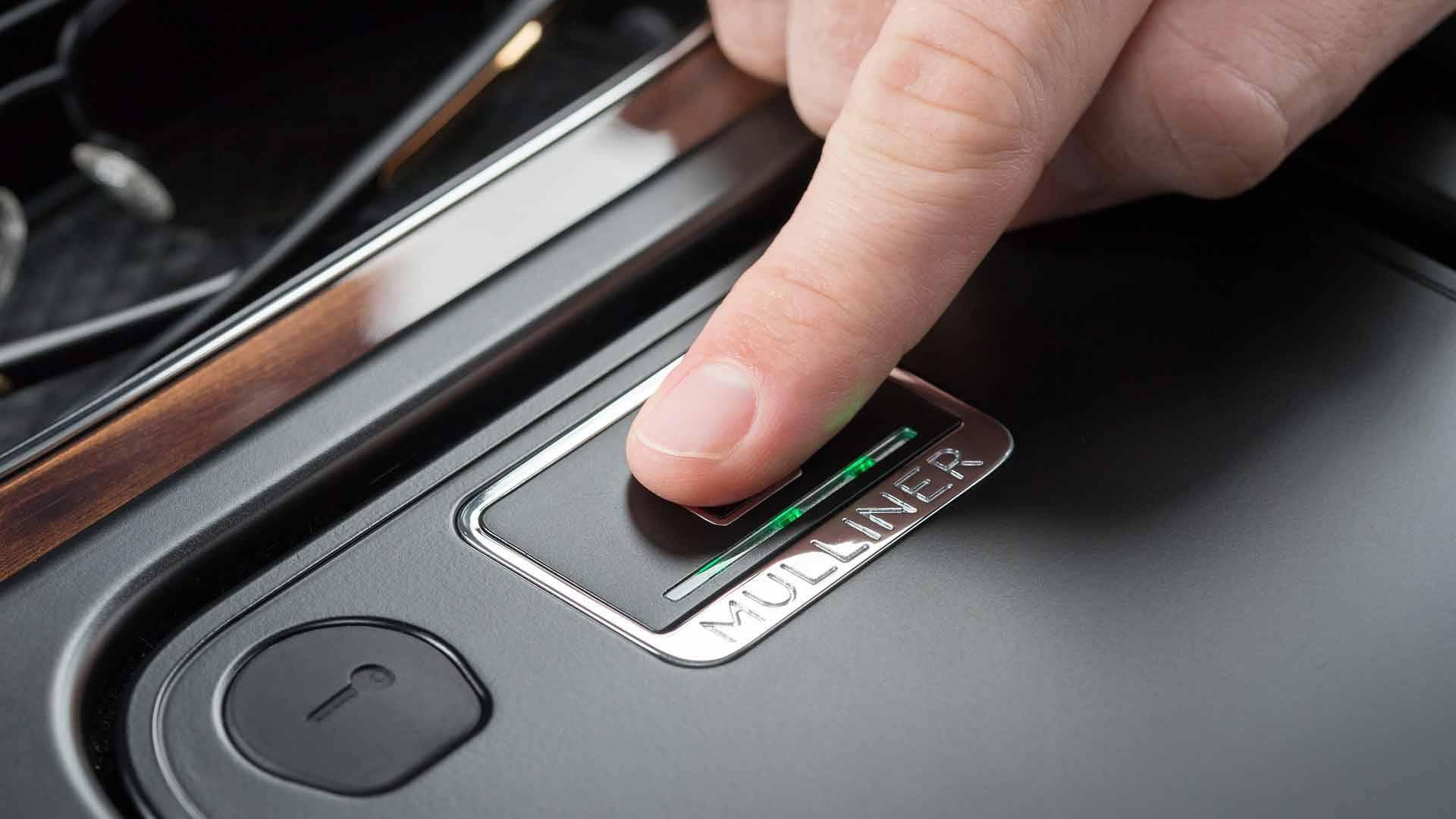 bentley-bentayga-fingerprint-storage5