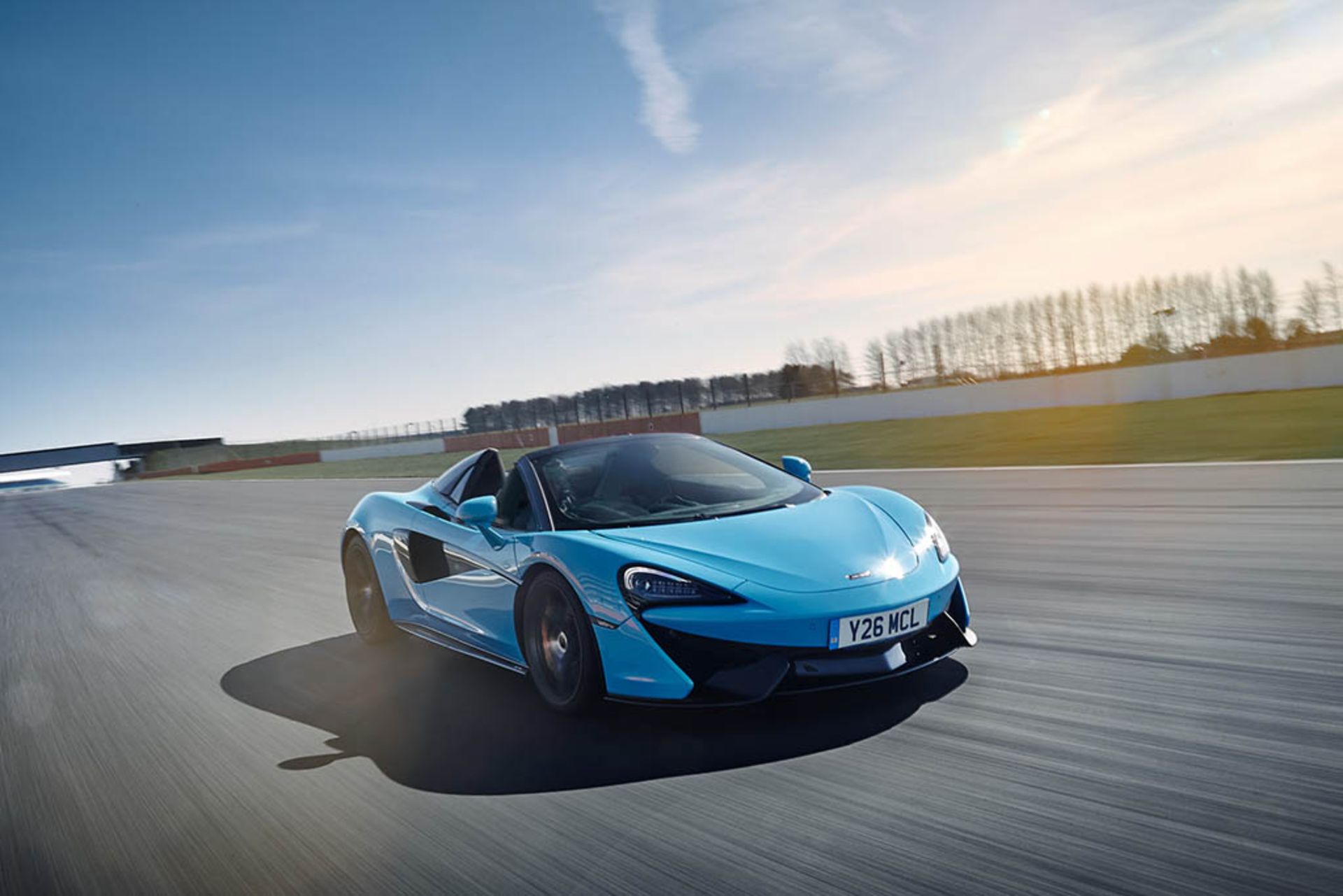 mclaren-570s-spider-track-pack-1
