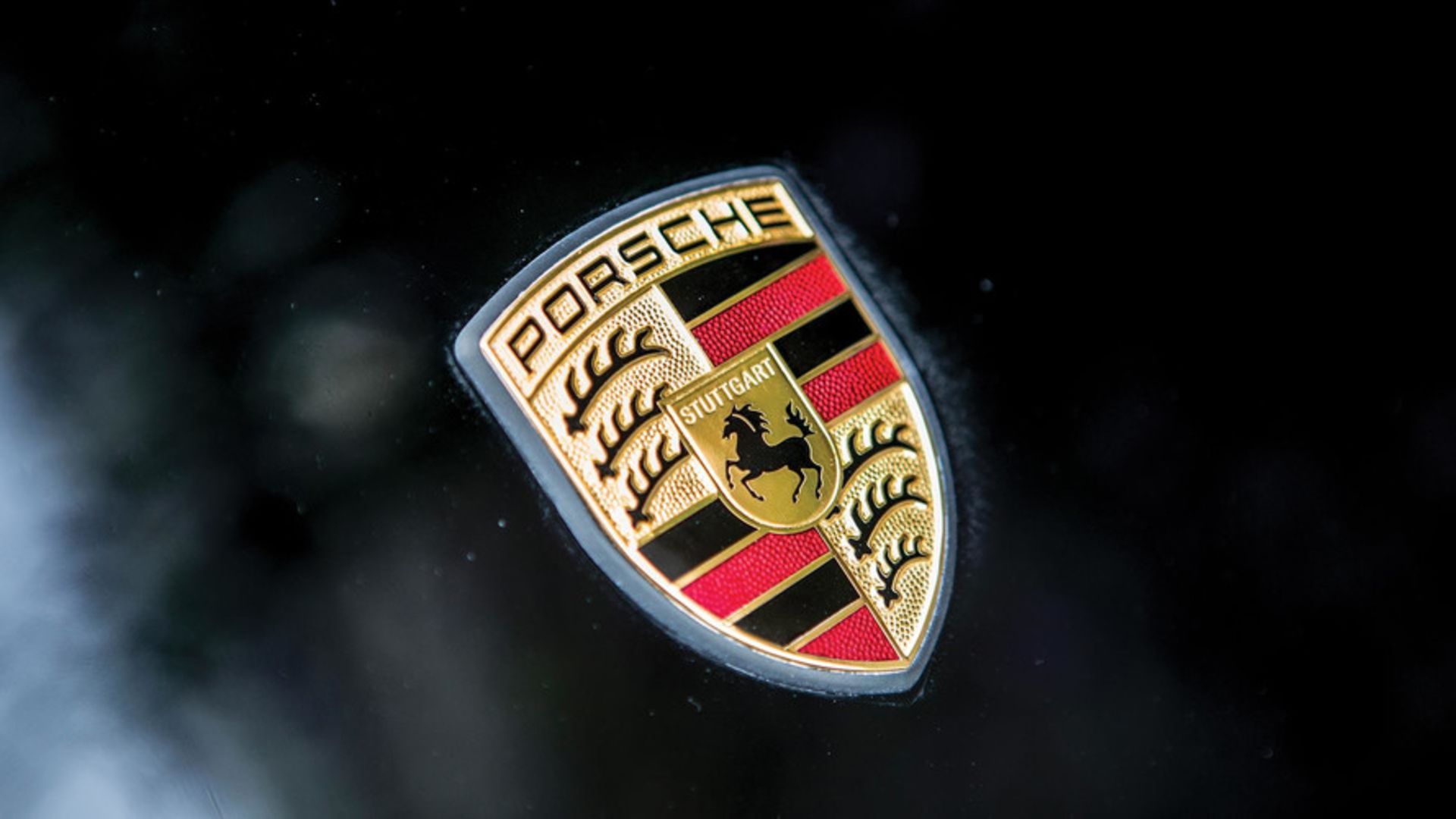 1996-porsche-911-gt2-auction badge