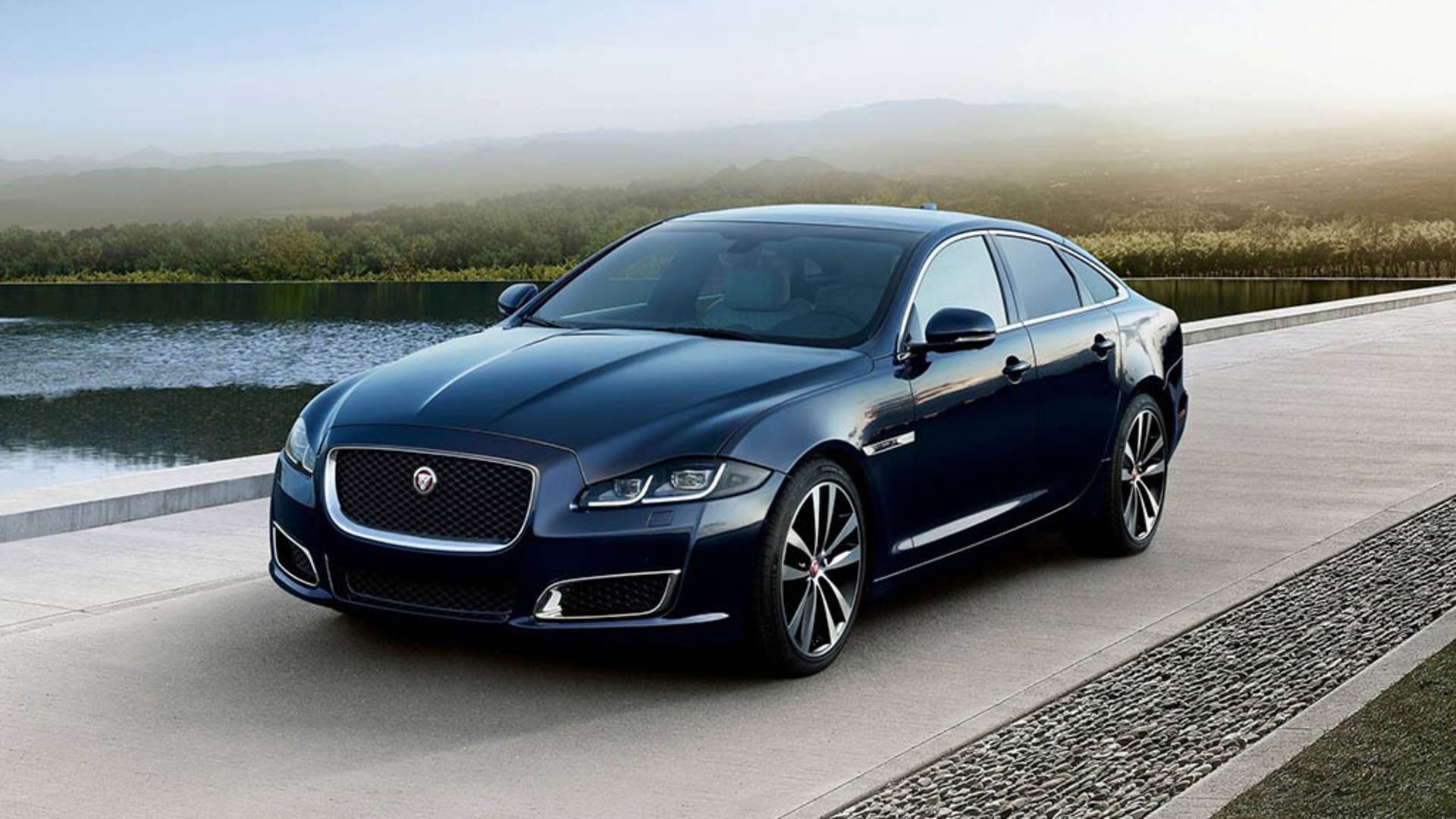 2019-jaguar-xj50 10