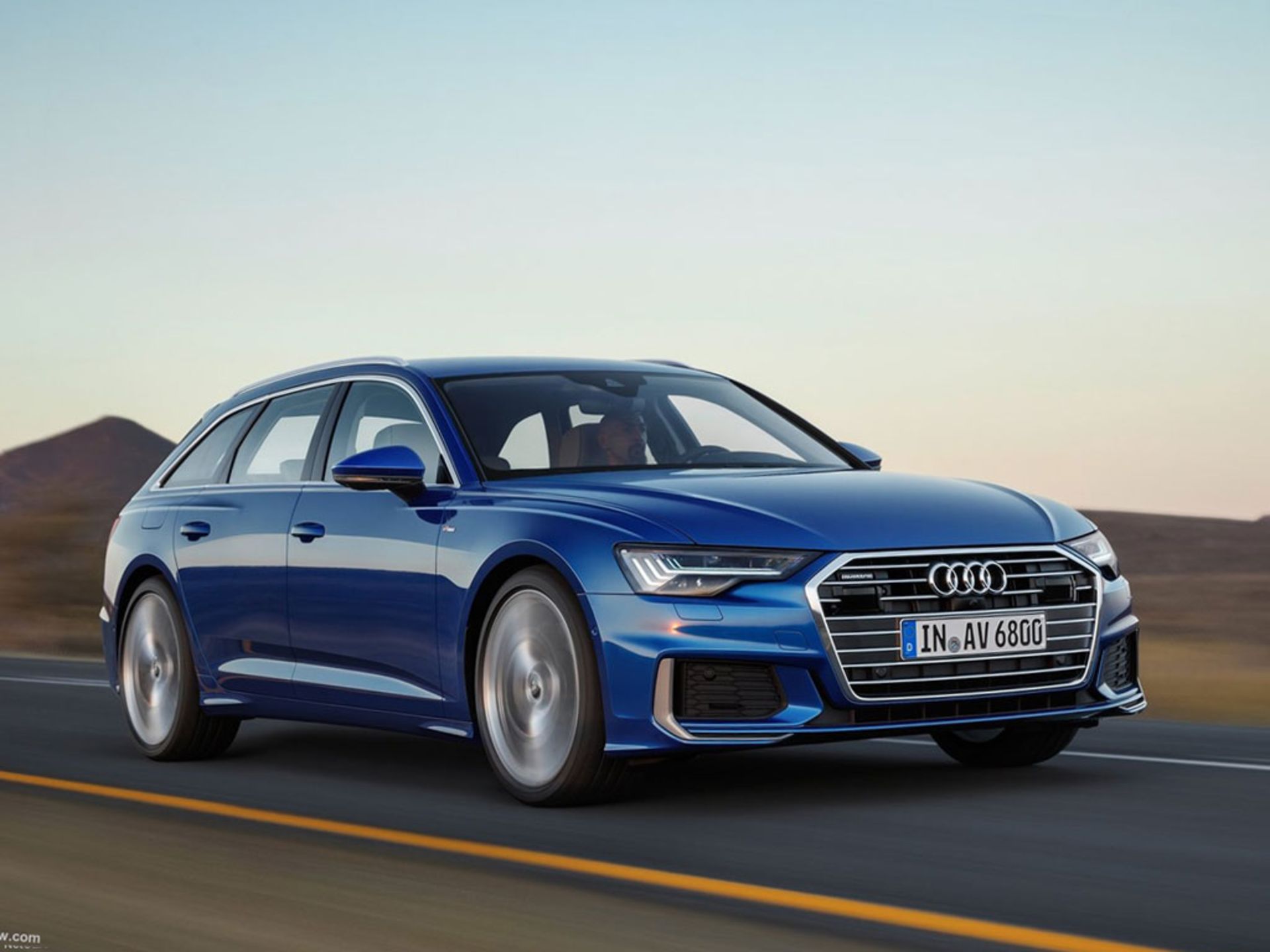 Audi-A6_Avant-2019-1