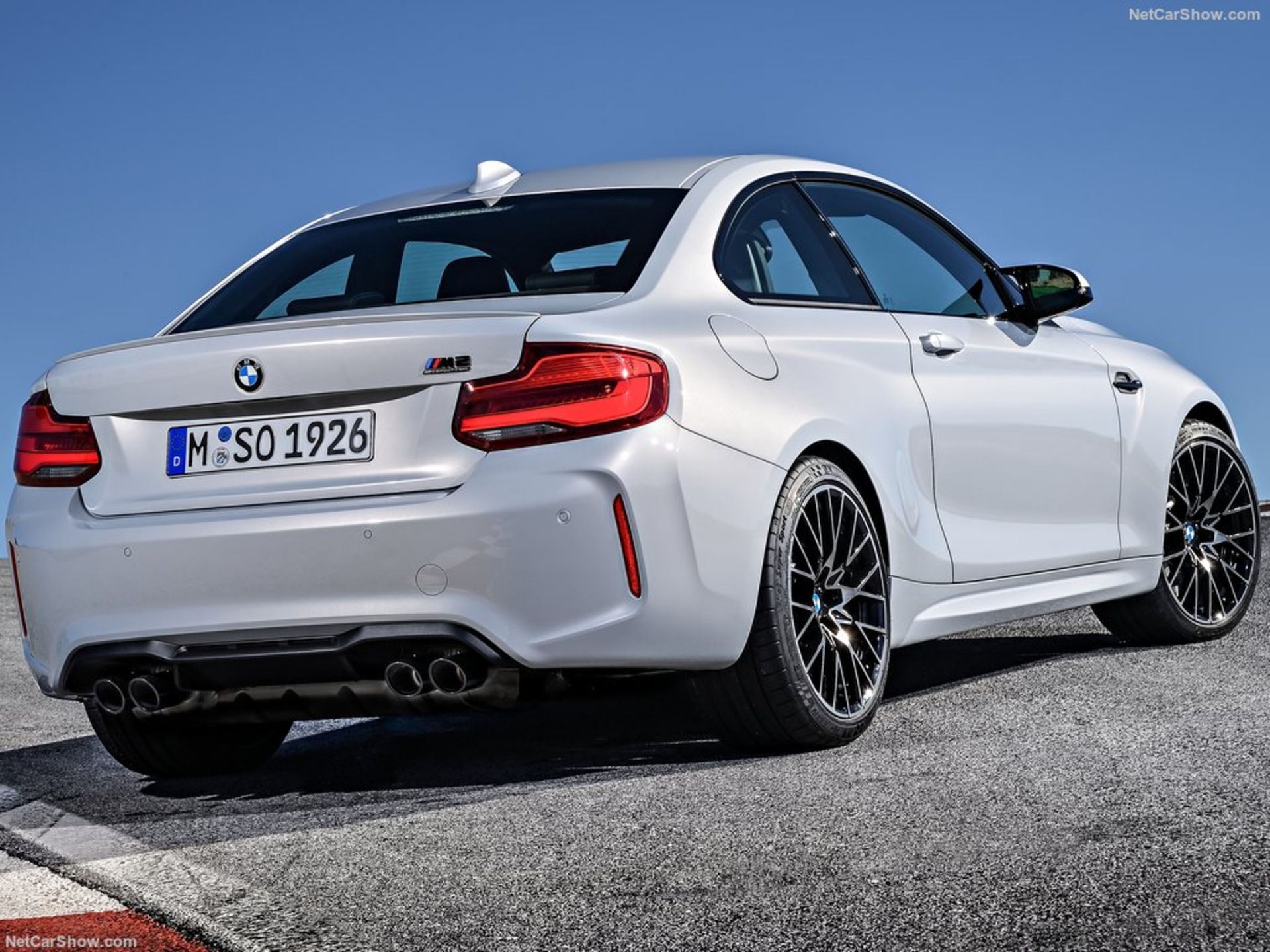 BMW-M2_Competition-2019-1024-11