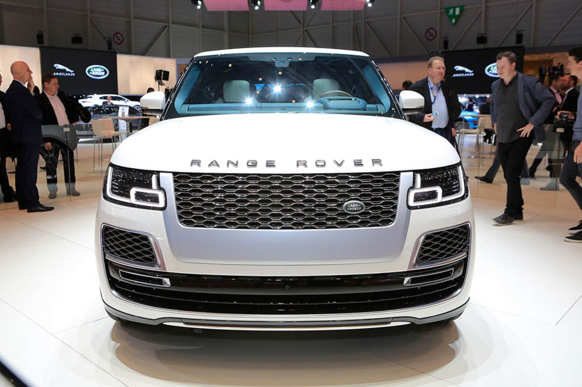 Range-Rover-SV-Coupe-05