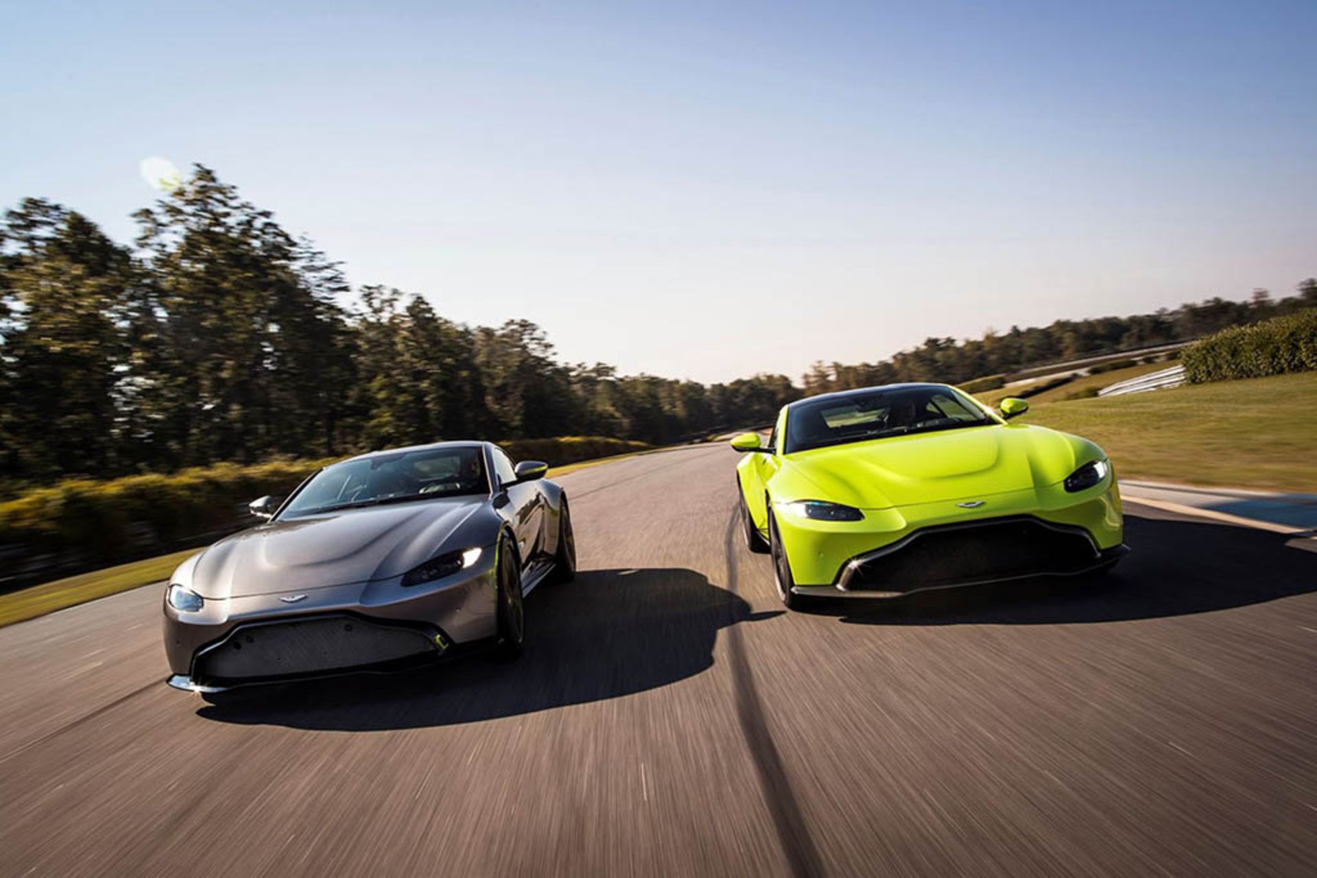 aston-martin-vantage-01