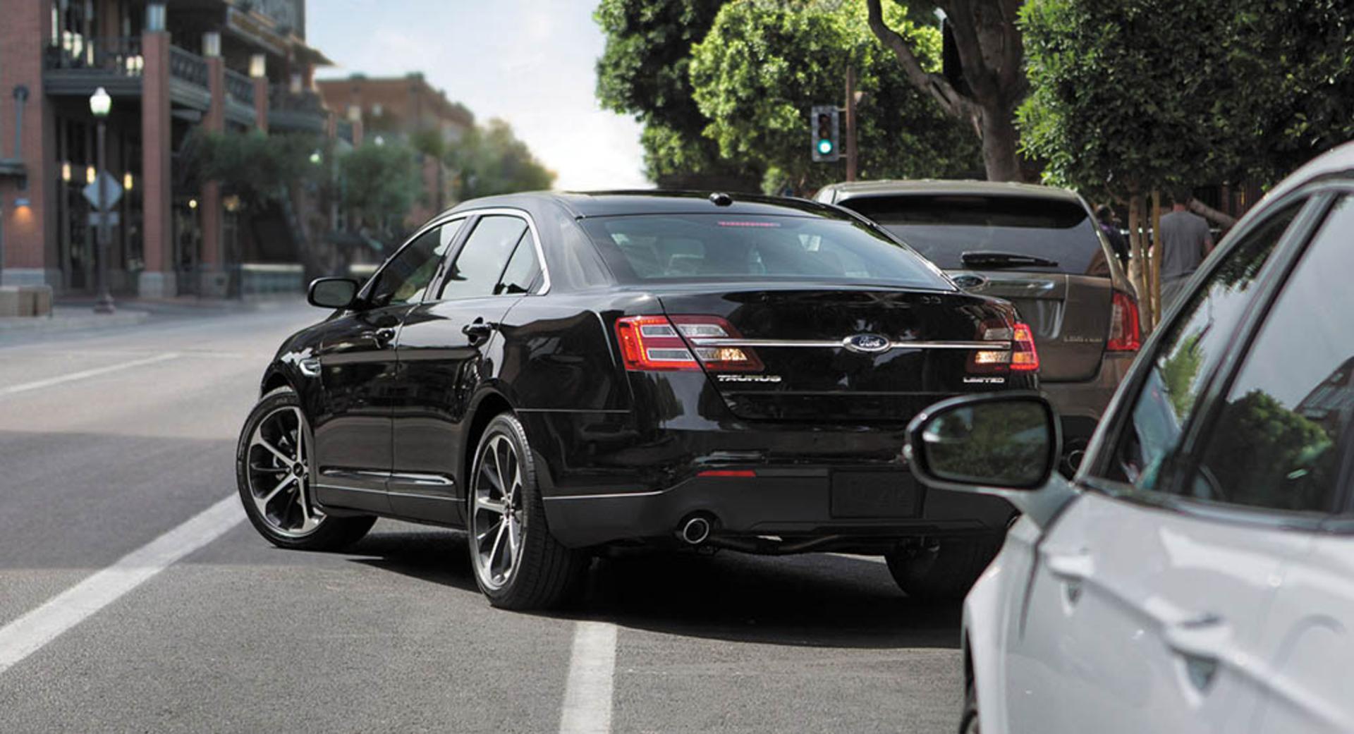ford-taurus