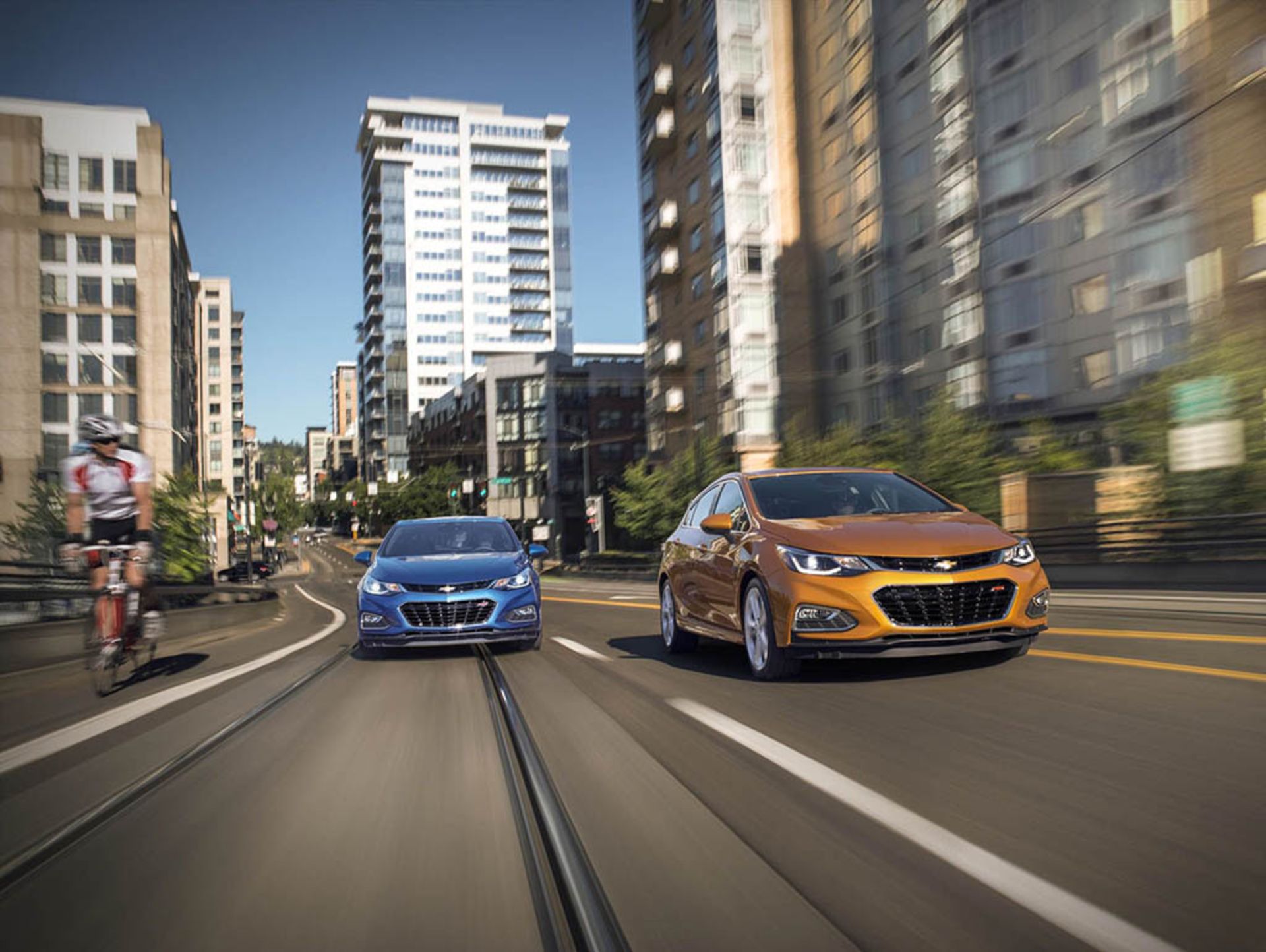 2018-Chevrolet-CruzeHatch-028-copy