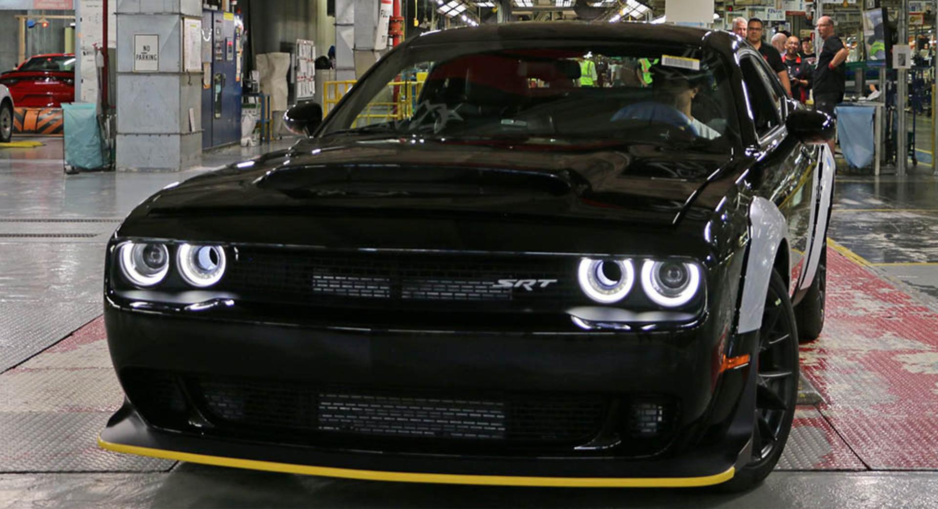 Dodge-Challenger-Demon-22