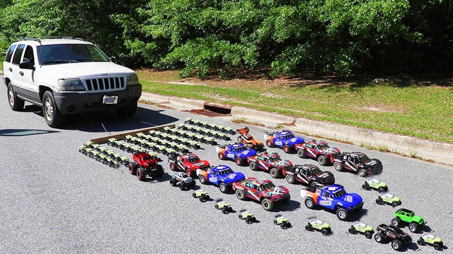 Toy Cars Are Needed To Pull A Jeep Grand Cherokee
