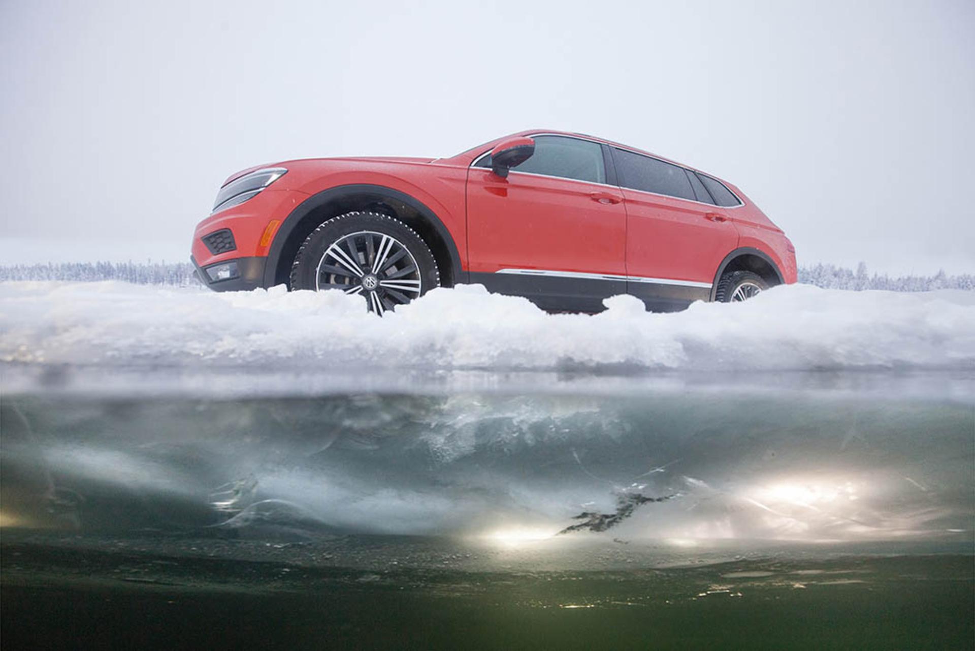 Volkswagen-on-ice-Yellowknife-Canada-66